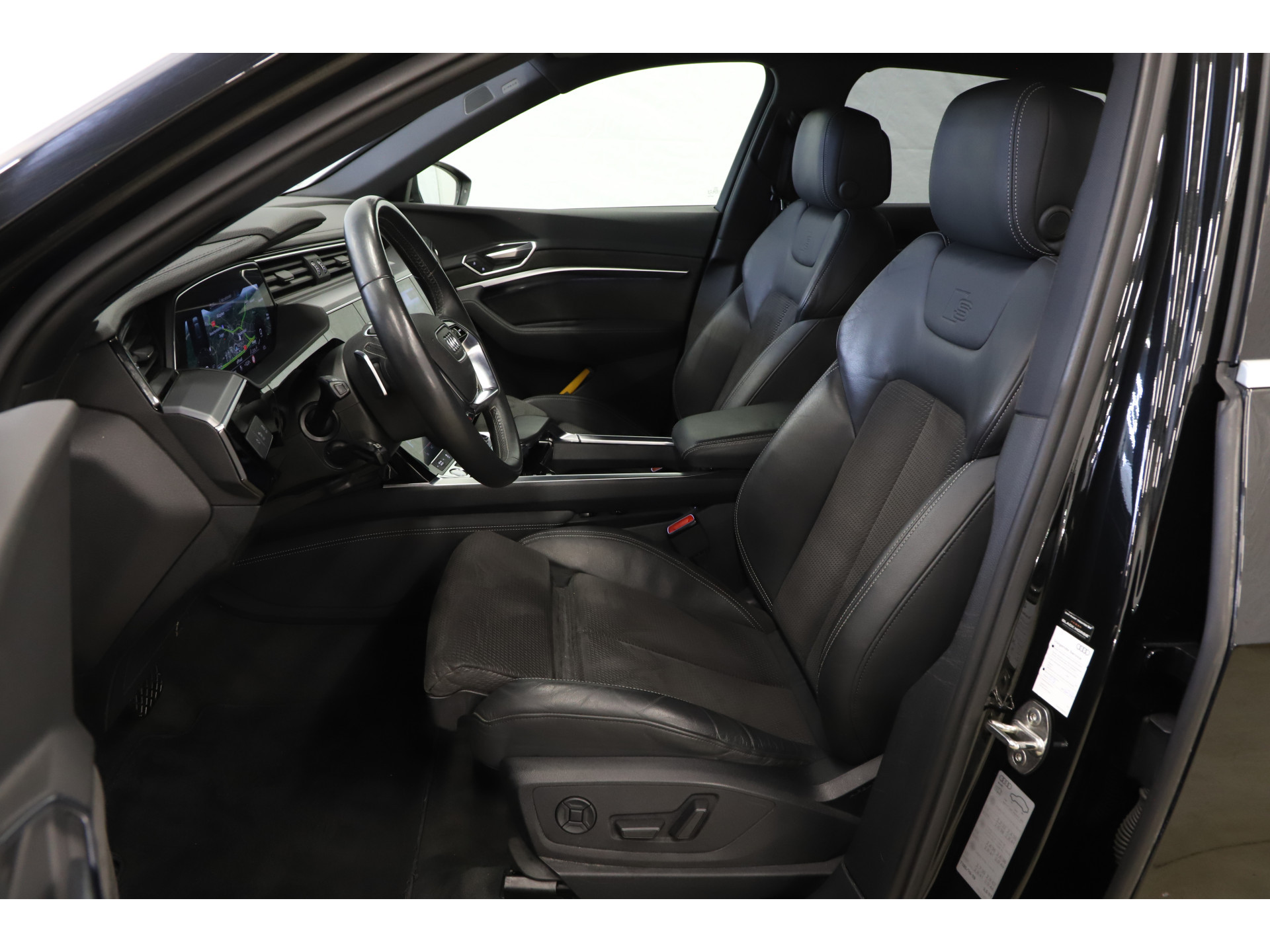 Audi - e-tron e-tron 55 quattro Advanced 95 kWh - 2019