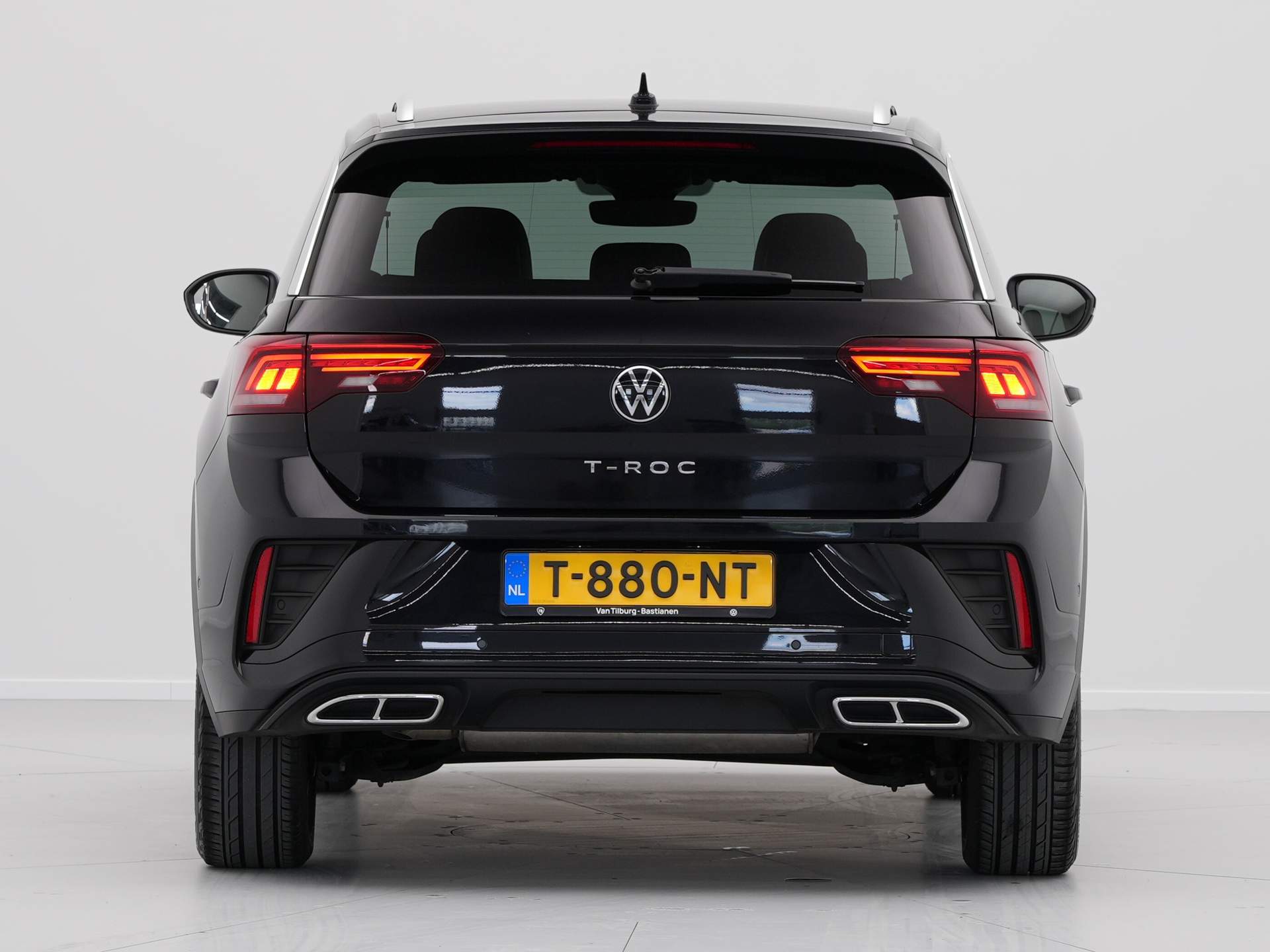 Volkswagen - T-Roc 1.5 TSI 150pk DSG R-Line - 2023
