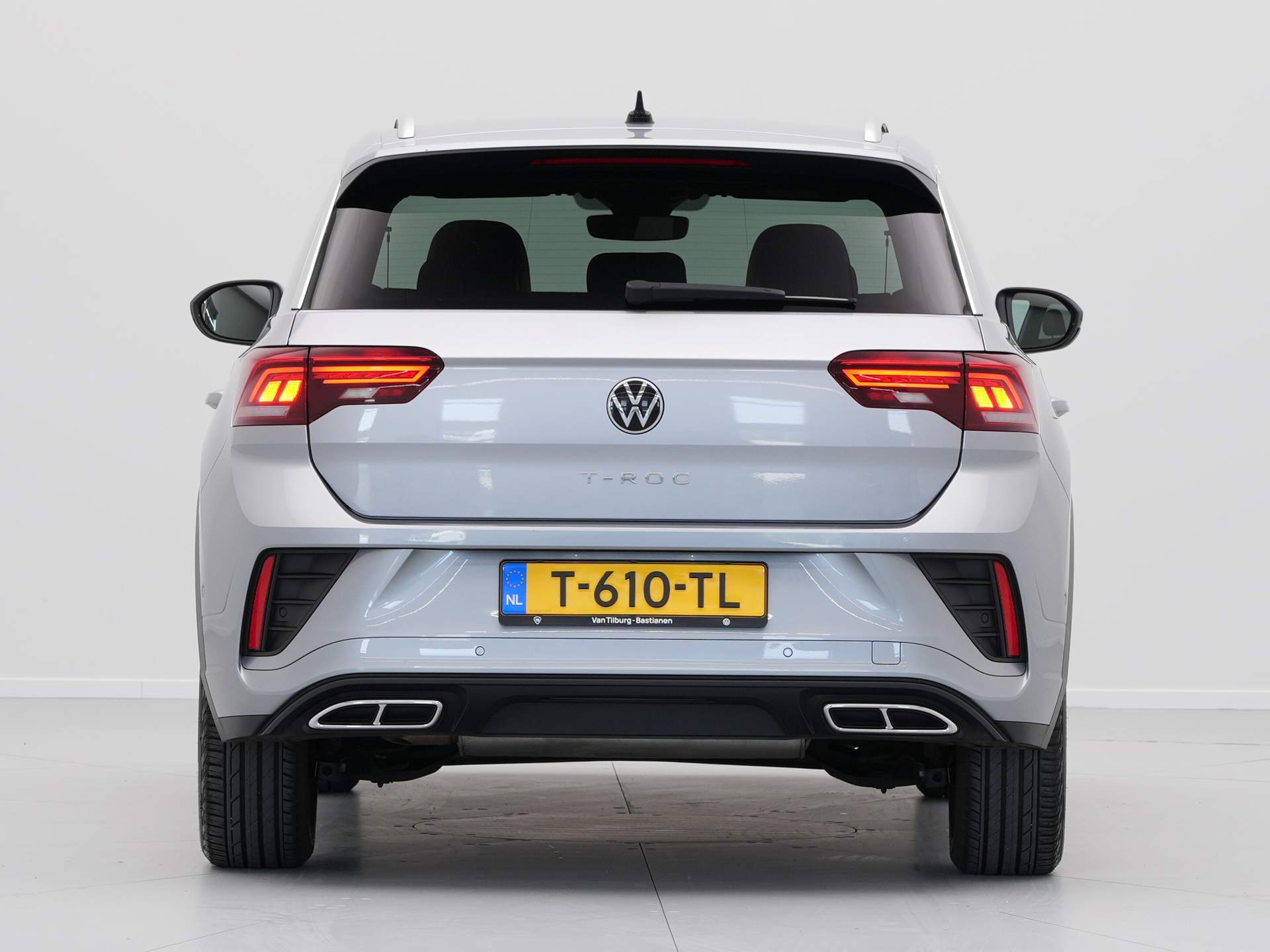 Volkswagen - T-Roc 1.5 TSI 150pk R-Line - 2023