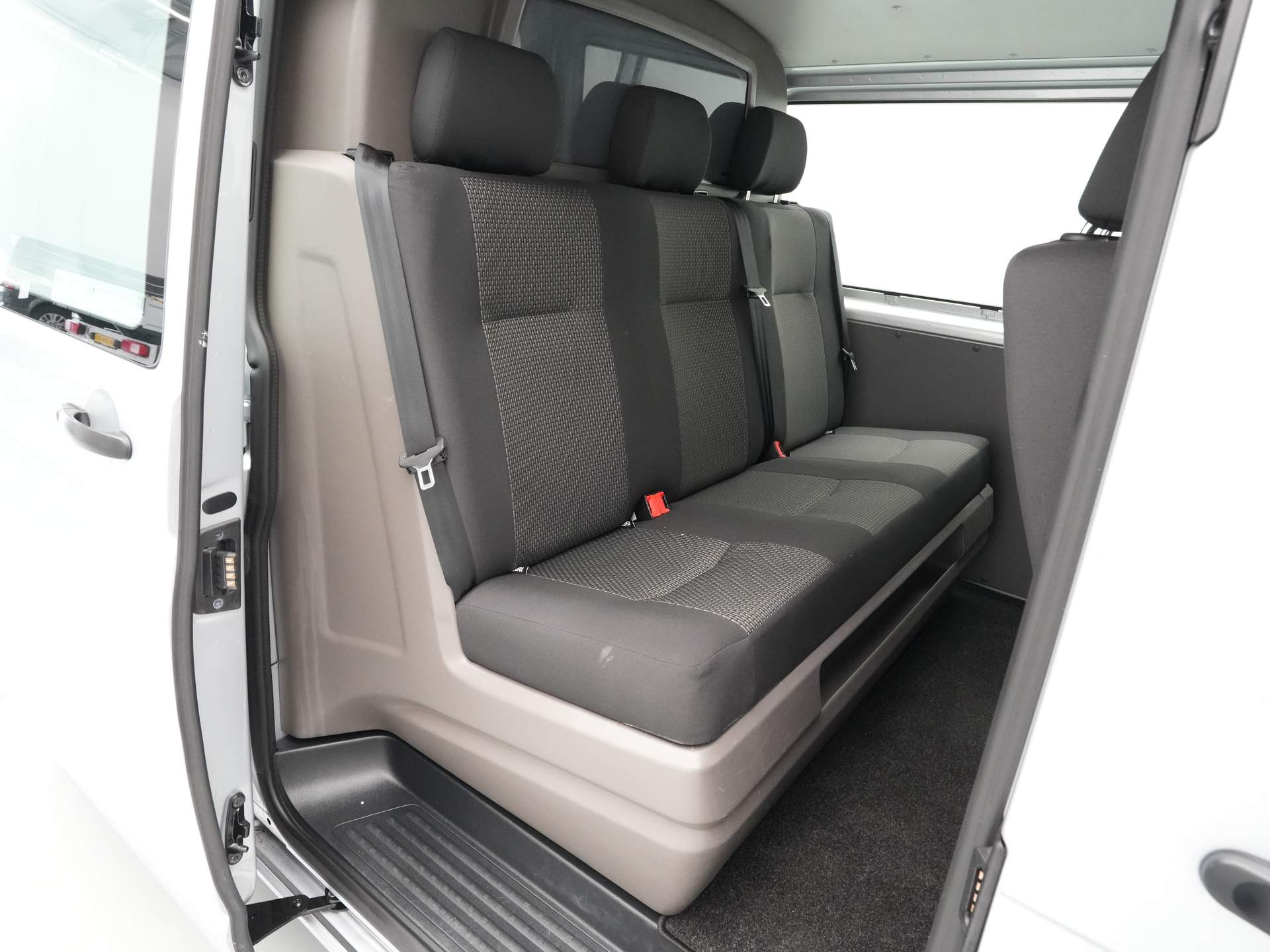 Volkswagen - Transporter 2.0 TDI L2H1 150pk DSG DC Comfortline - 2021
