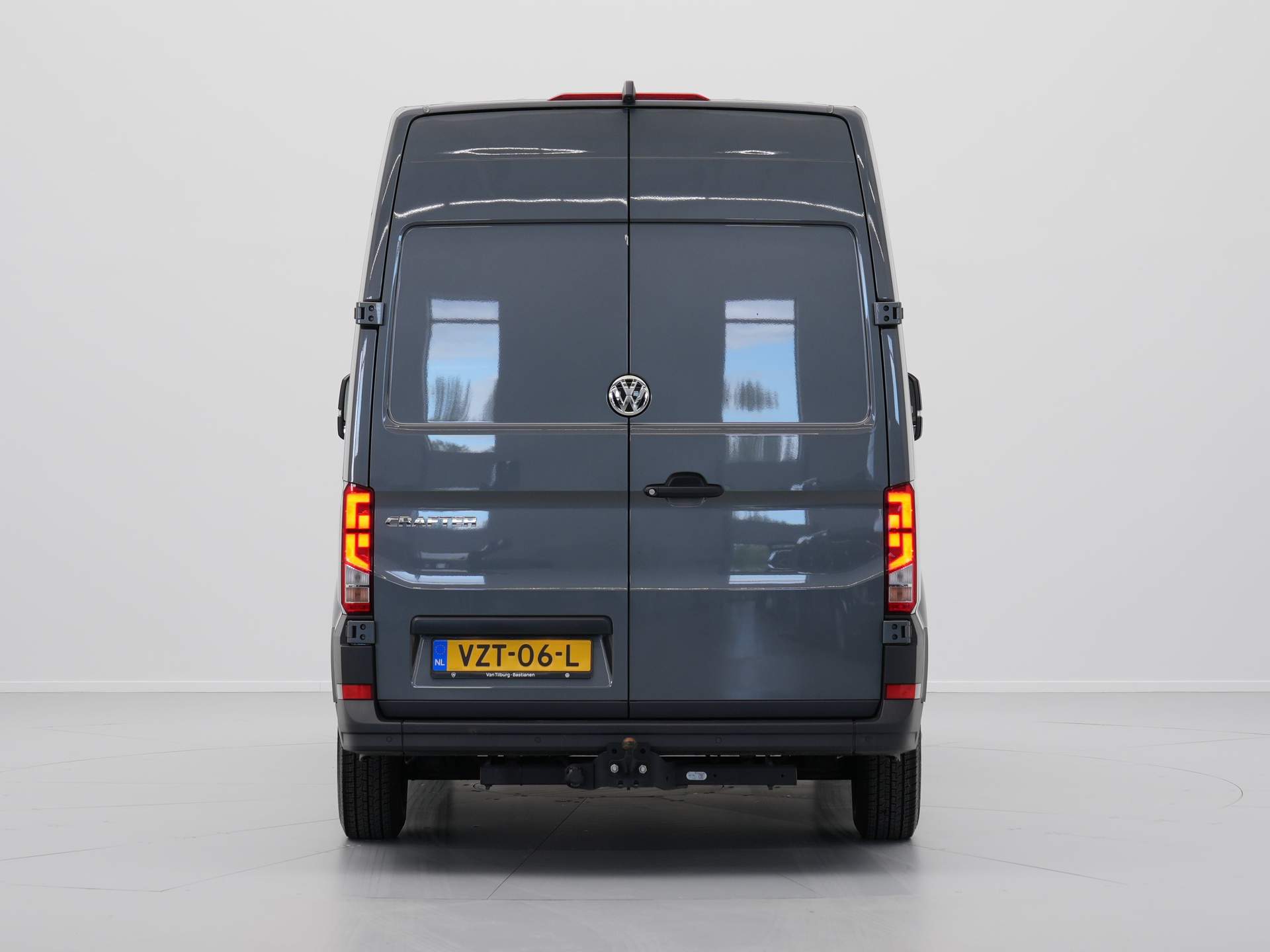 Volkswagen - Crafter 30 2.0 TDI L3H3 - 2024