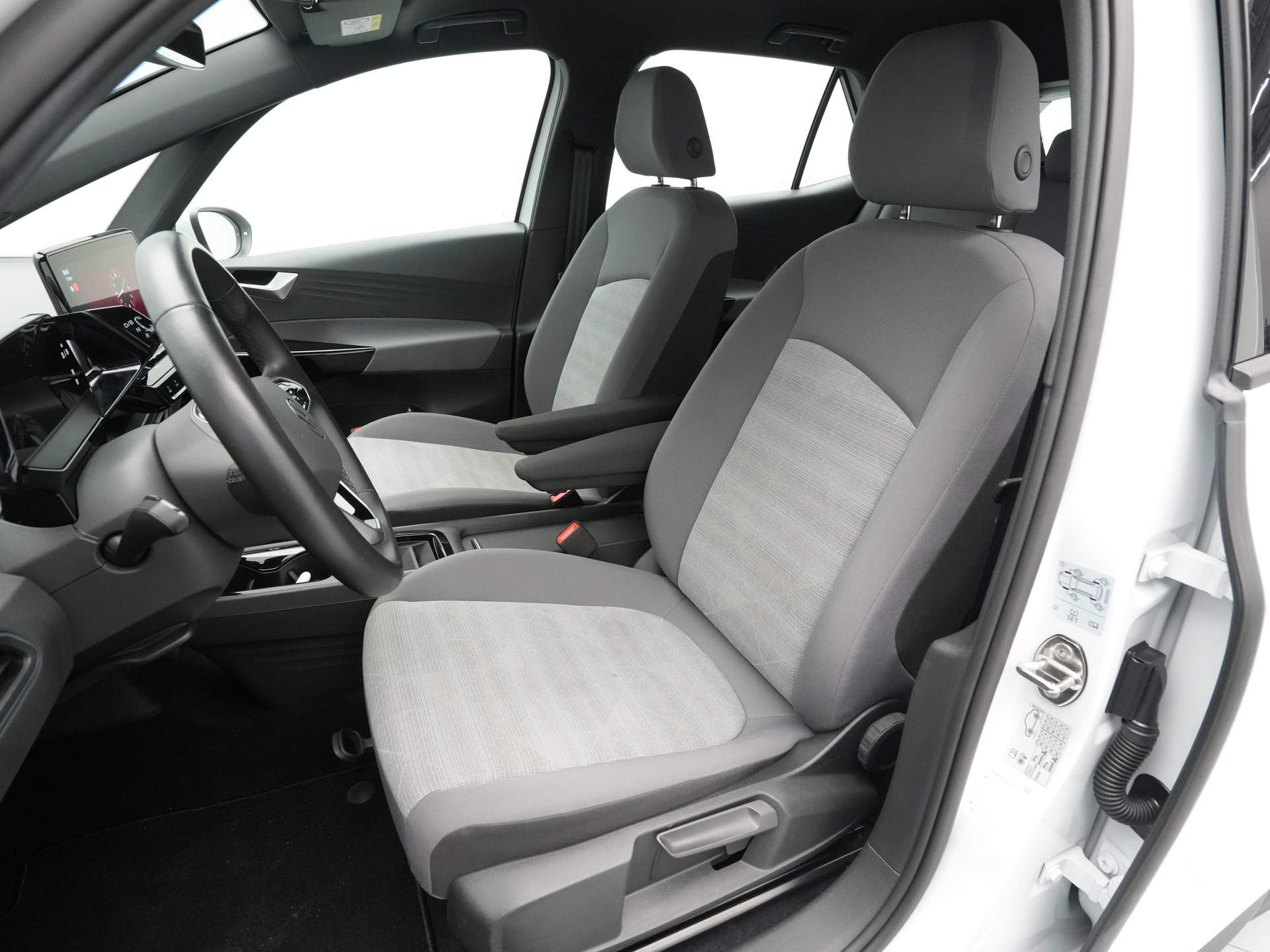 Volkswagen - ID.3 Pure 150pk 45 kWh - 2023