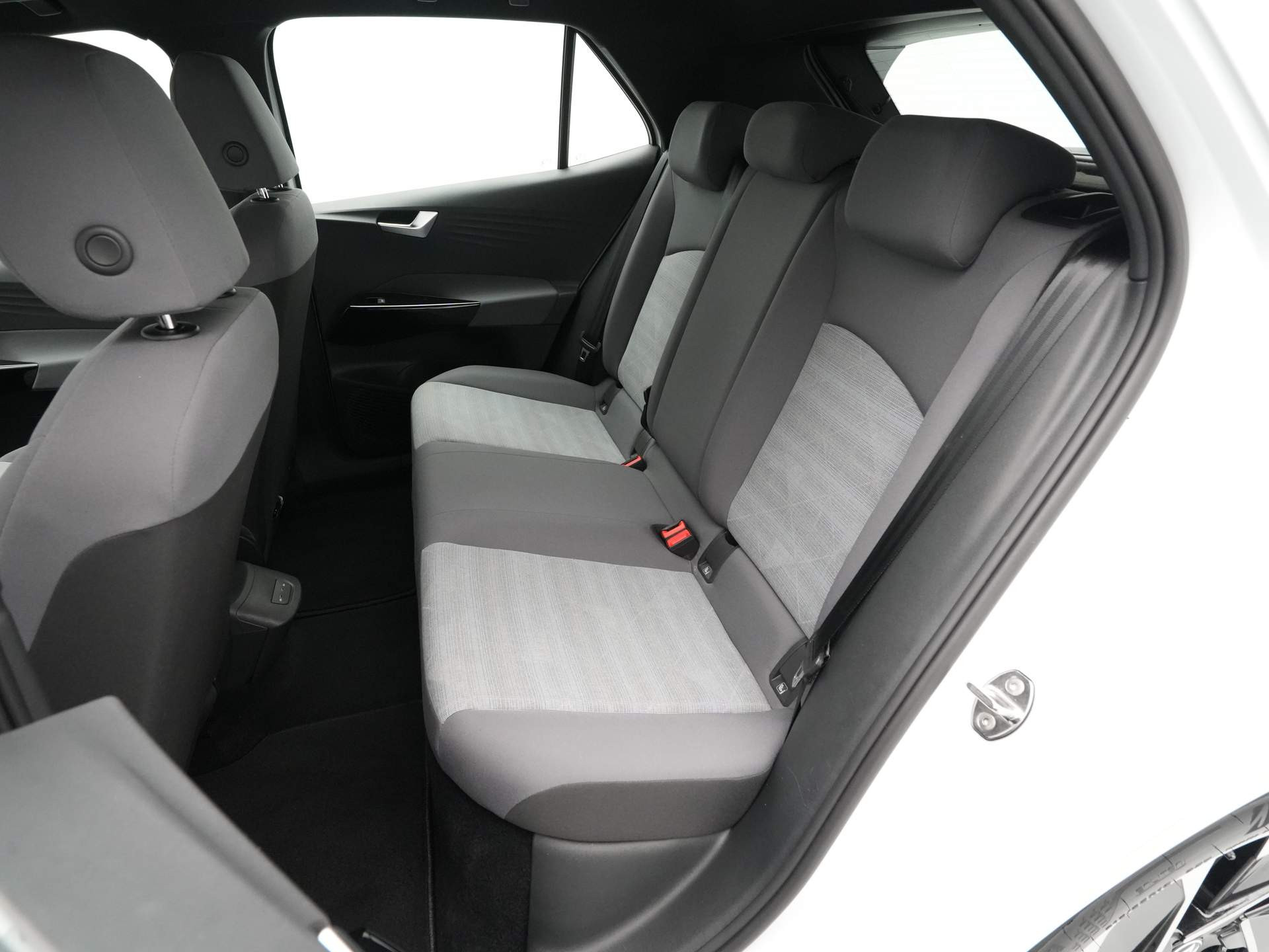 Volkswagen - ID.3 Pure 150pk 45 kWh - 2023