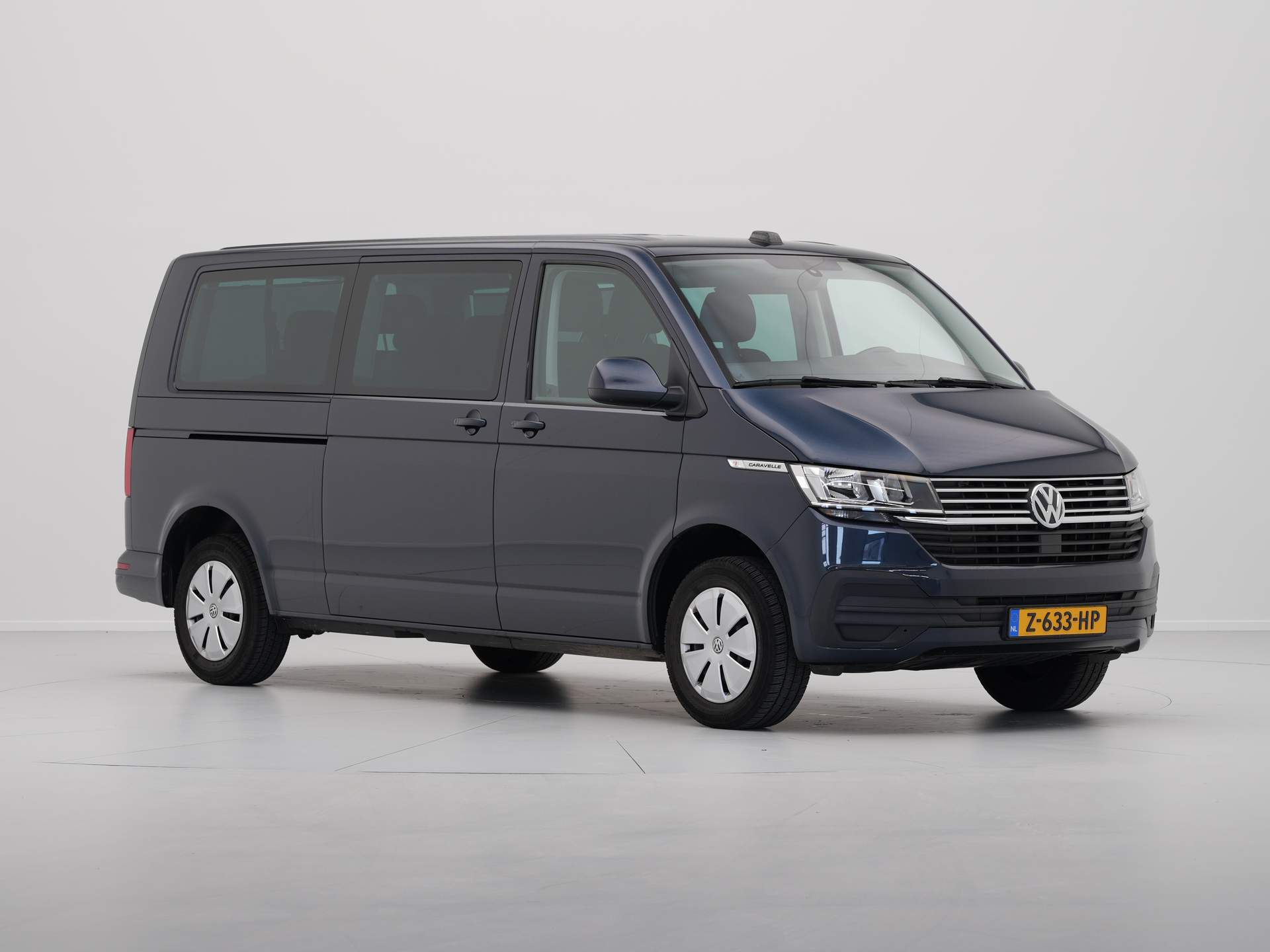 Volkswagen - Transporter Caravelle 9 Pers. 2.0 TDI 150pk DSG - 2023