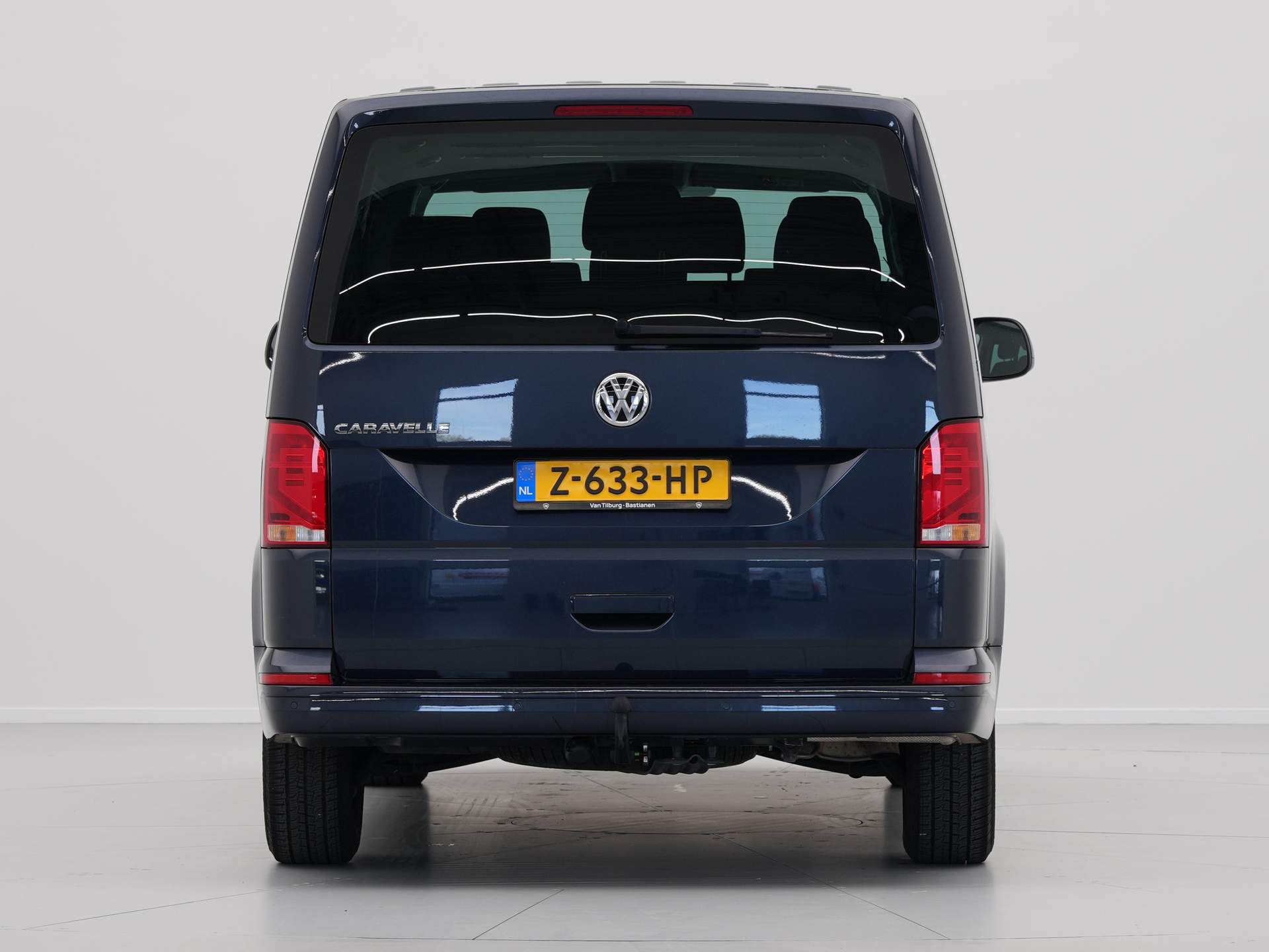 Volkswagen - Transporter Caravelle 9 Pers. 2.0 TDI 150pk DSG - 2023