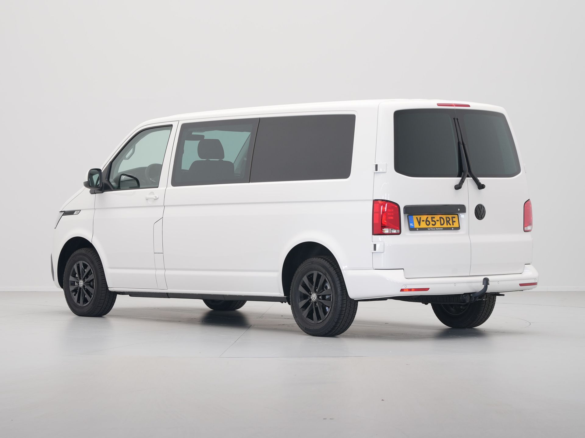 Volkswagen - Transporter 2.0 TDI L2H1 30 DC Highline - 2024