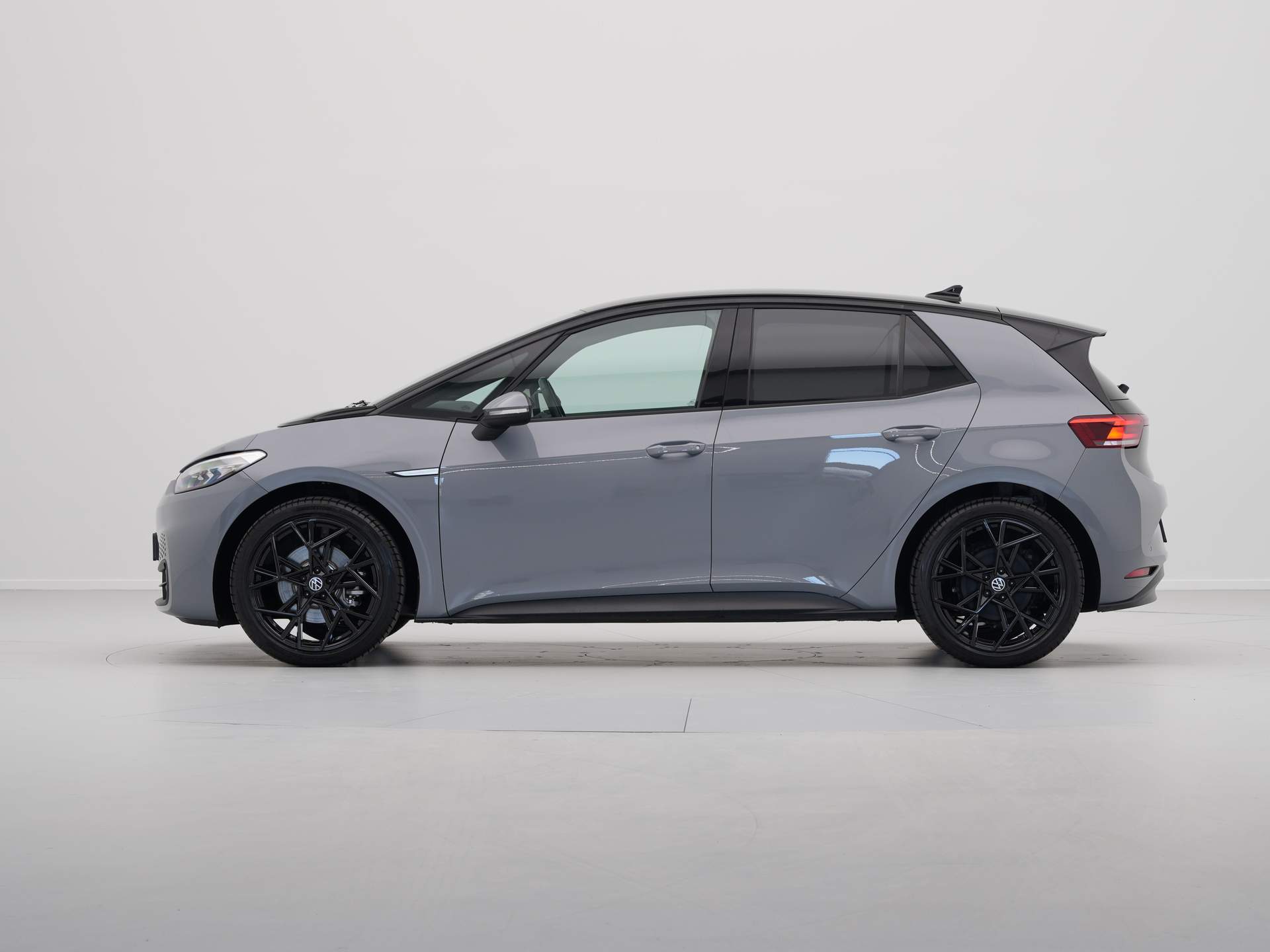 Volkswagen - ID.3 Pure 45 kWh - 2023