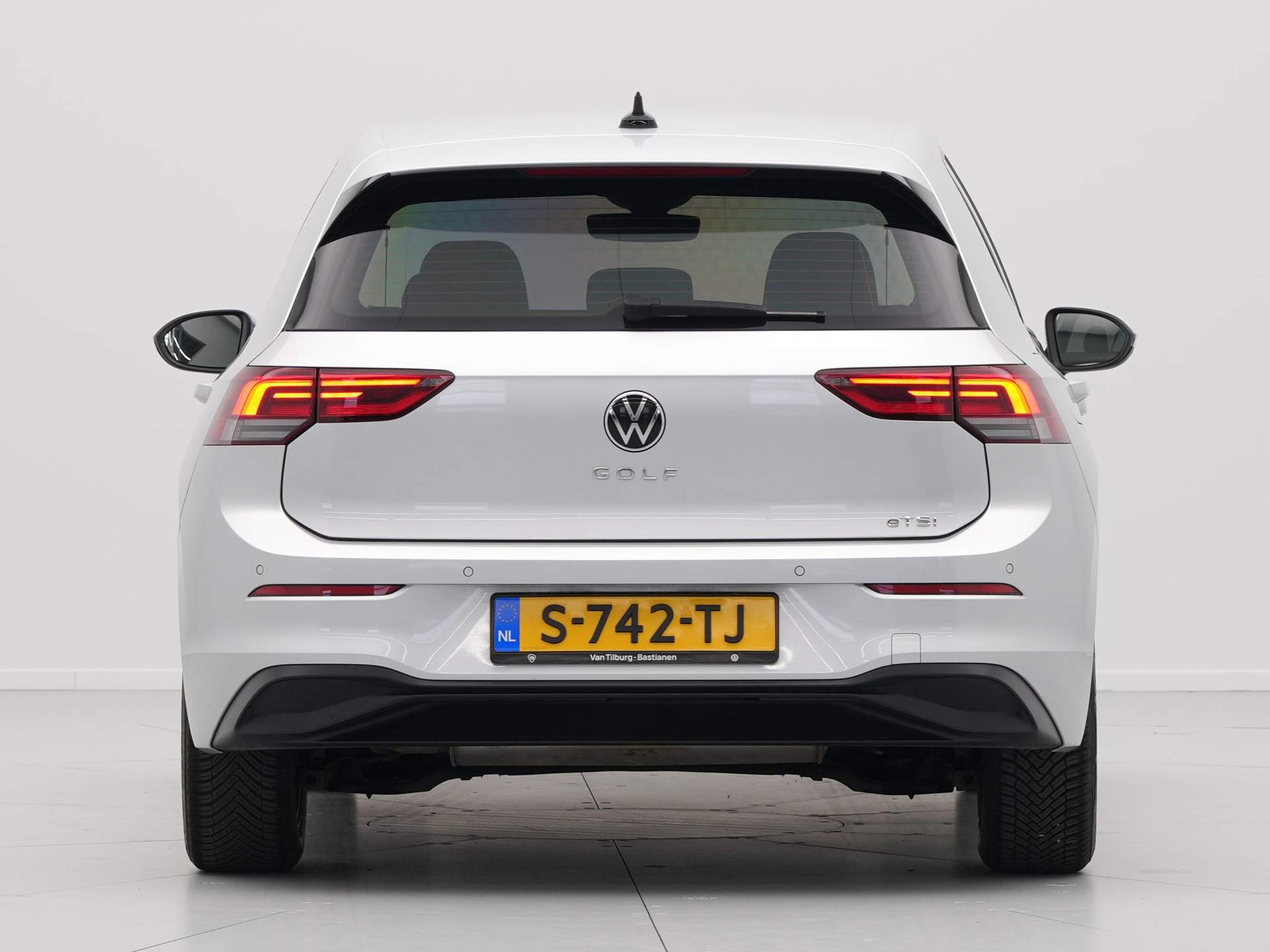 Volkswagen - Golf 1.0 eTSI 110pk DSG Life - 2023