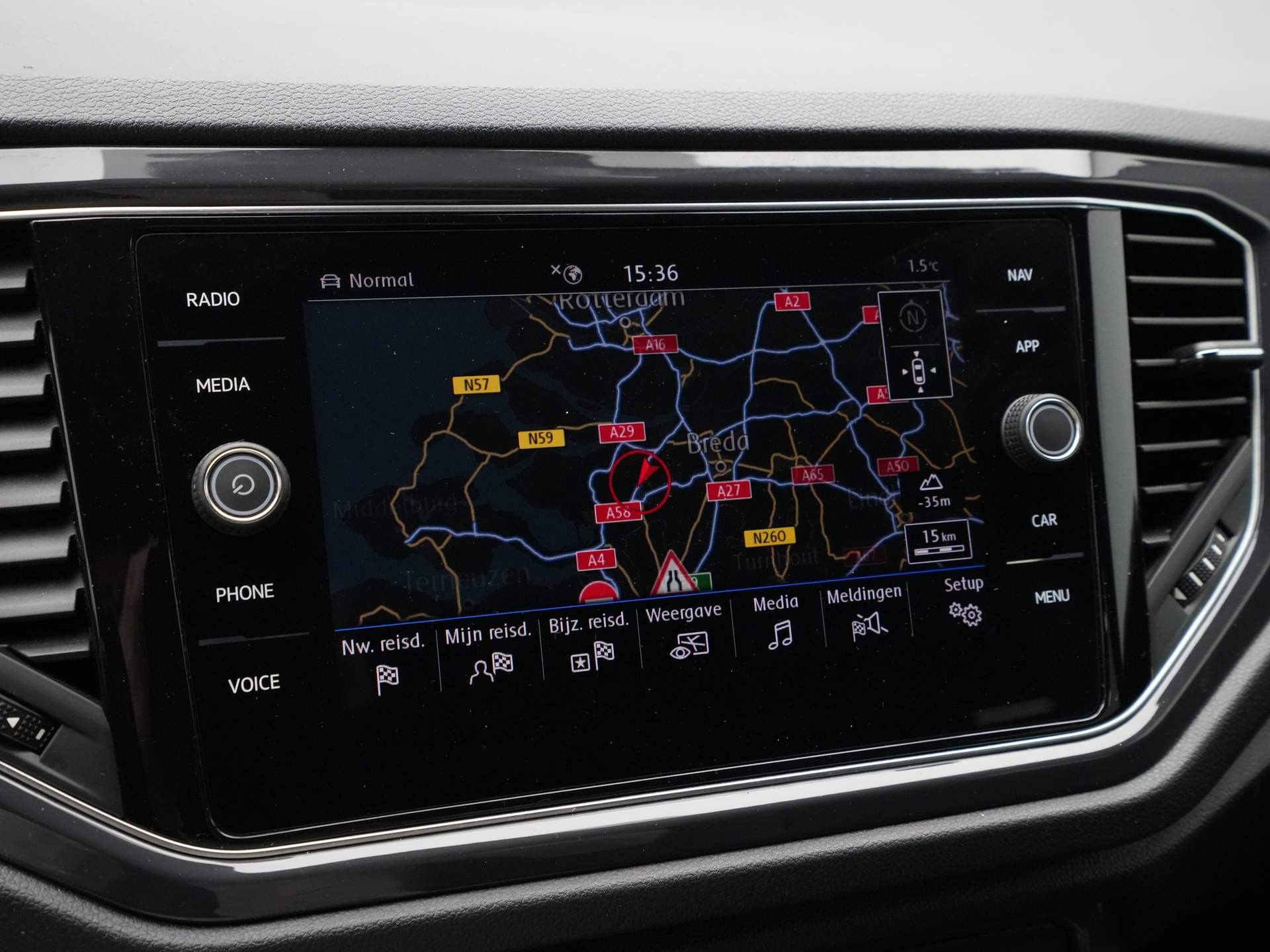 Volkswagen - T-Roc 1.5 TSI 150pk DSG Sport R-Line - 2019