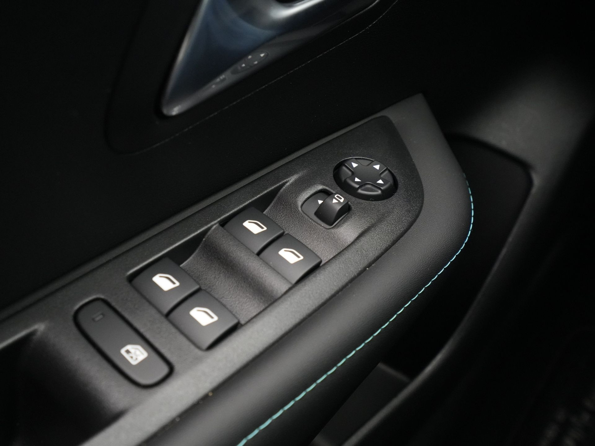 Peugeot - e-208 EV Allure 50 kWh - 2022