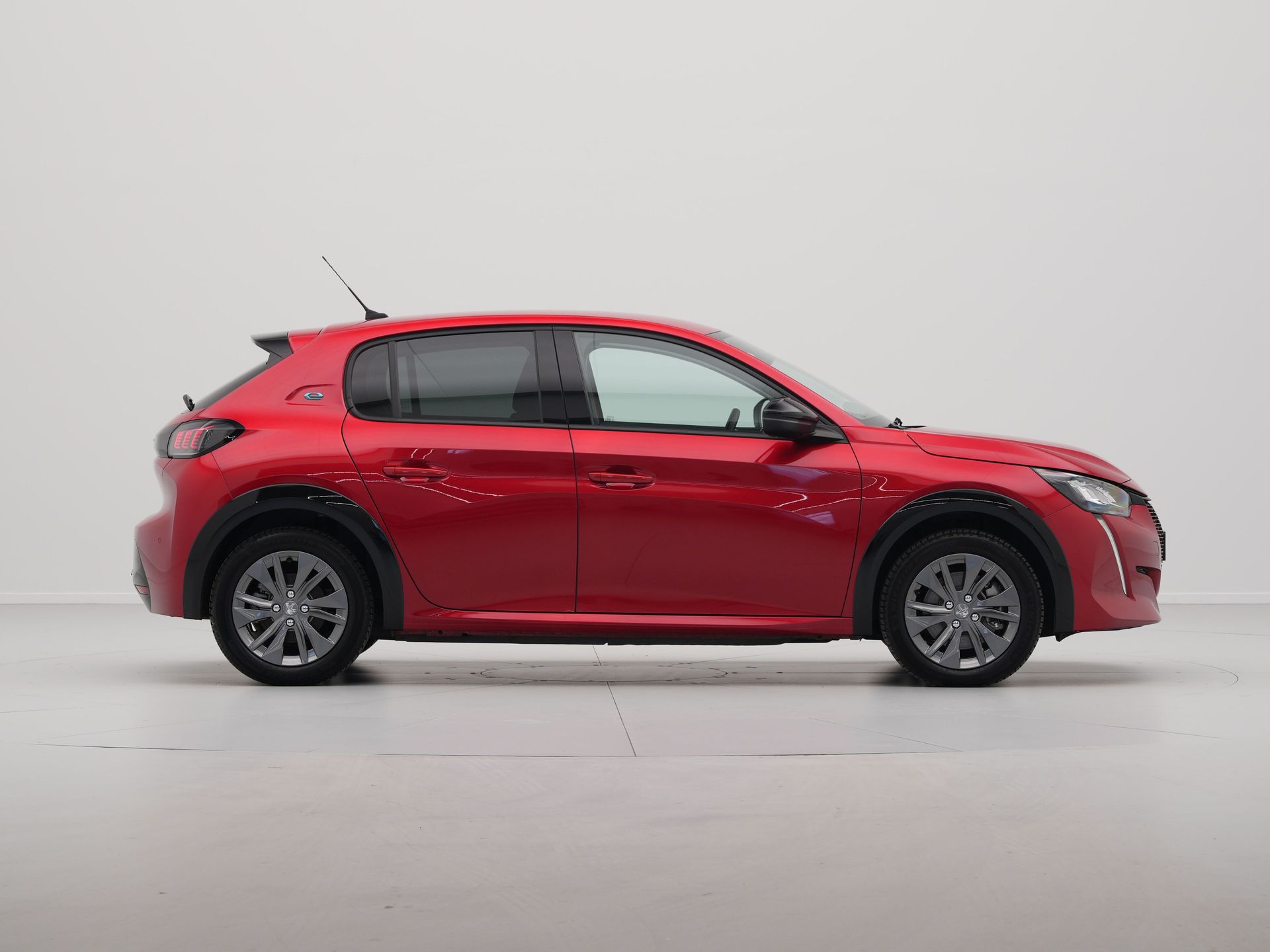 Peugeot - e-208 EV Allure 50 kWh - 2022