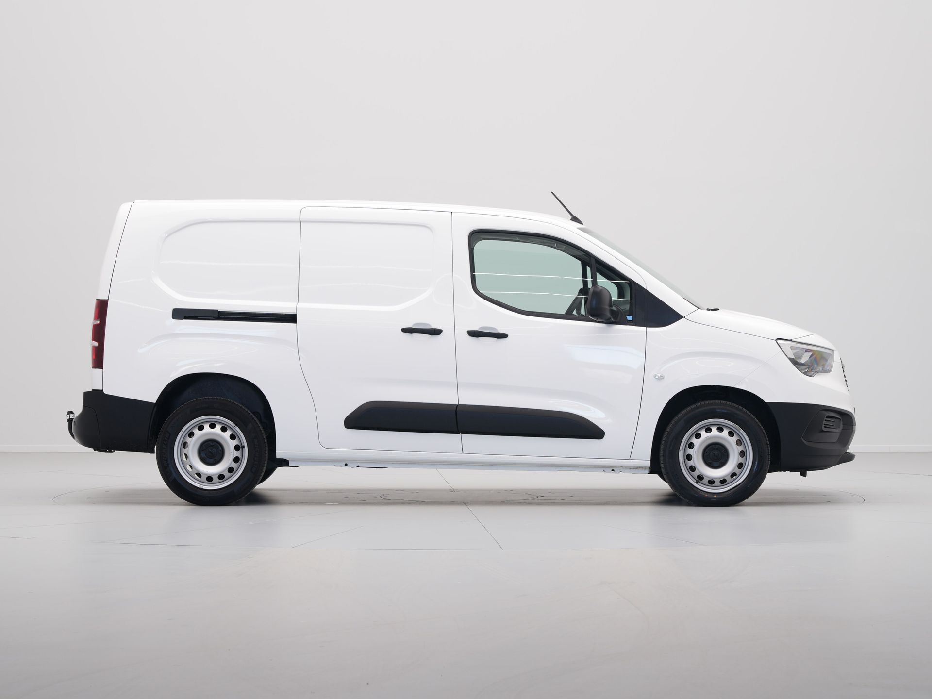 Opel - Combo 1.5D 102pk L2H1 Edition - 2022