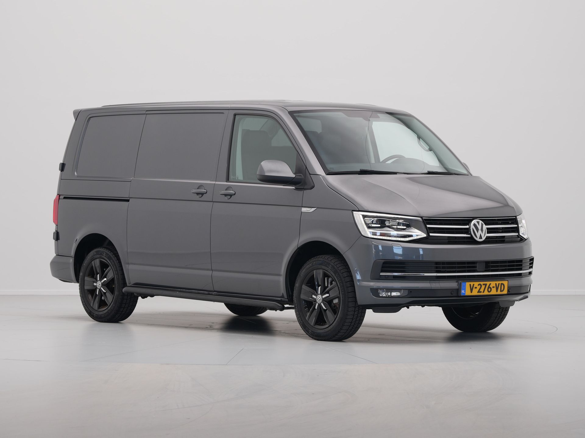 Volkswagen - Transporter 2.0 TDI 204pk DSG L1H1 Highline - 2019