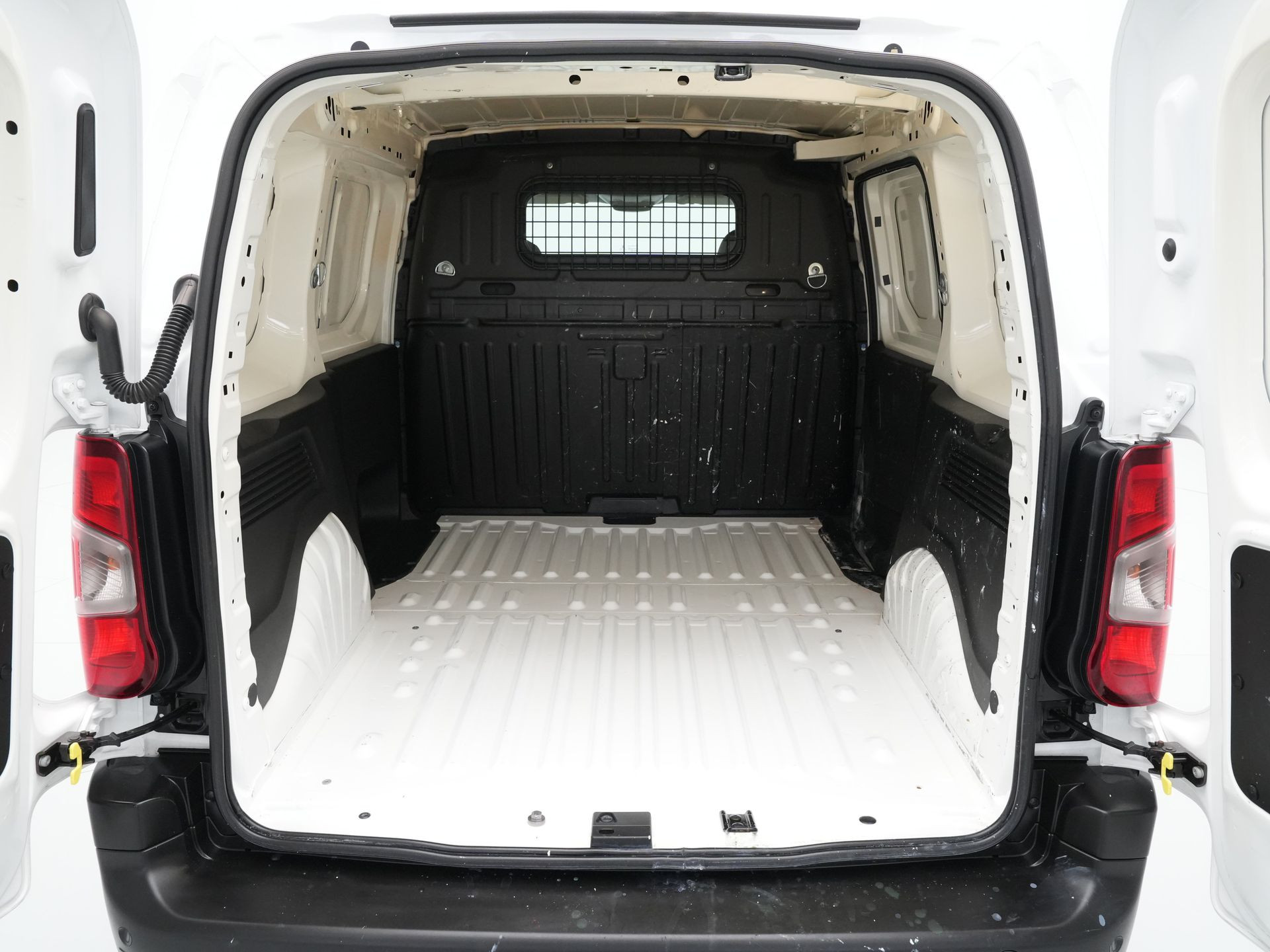 Peugeot - Partner 1.5 BlueHDI Pro - 2020