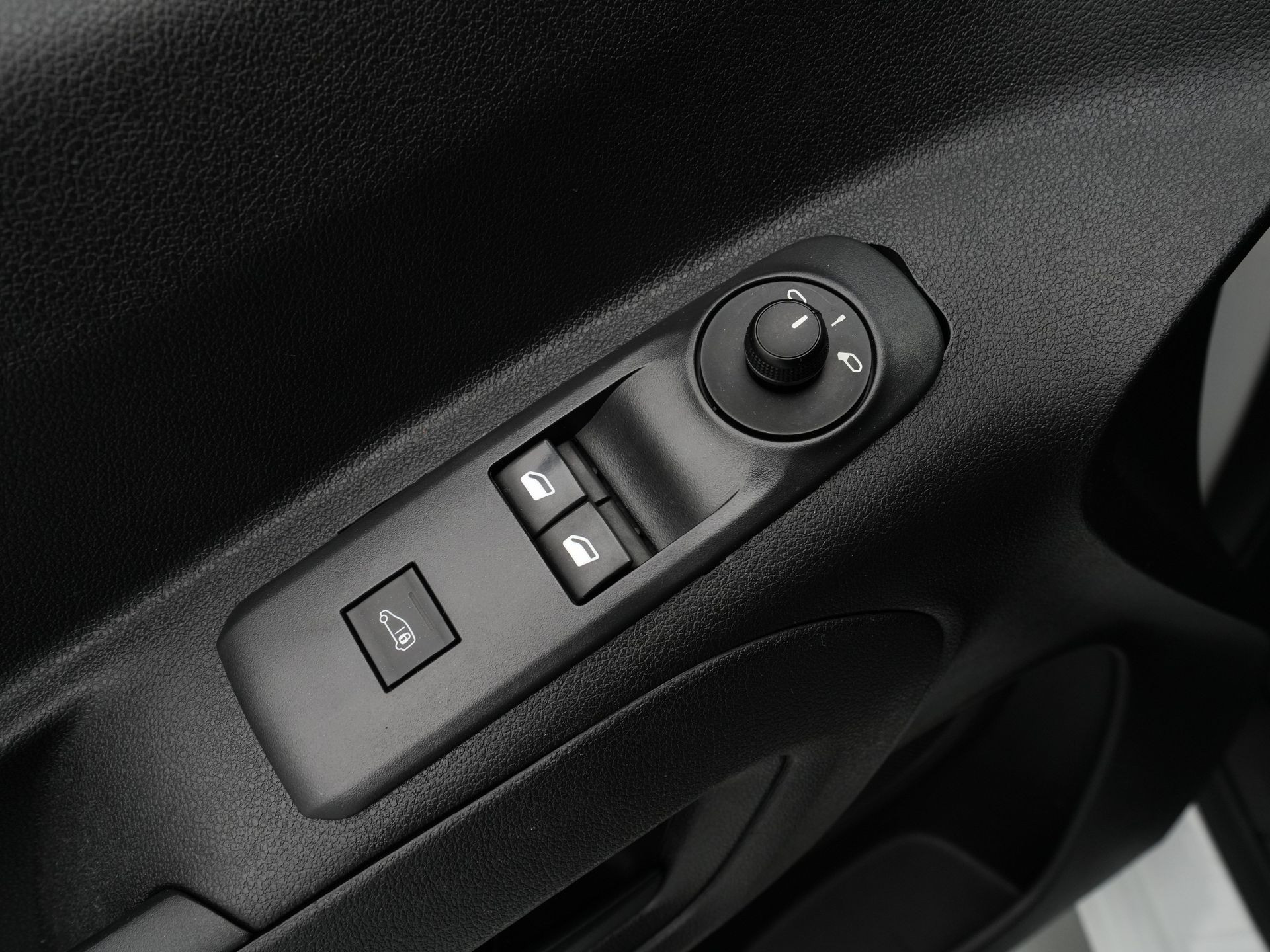 Peugeot - Partner 1.5 BlueHDI Pro - 2020