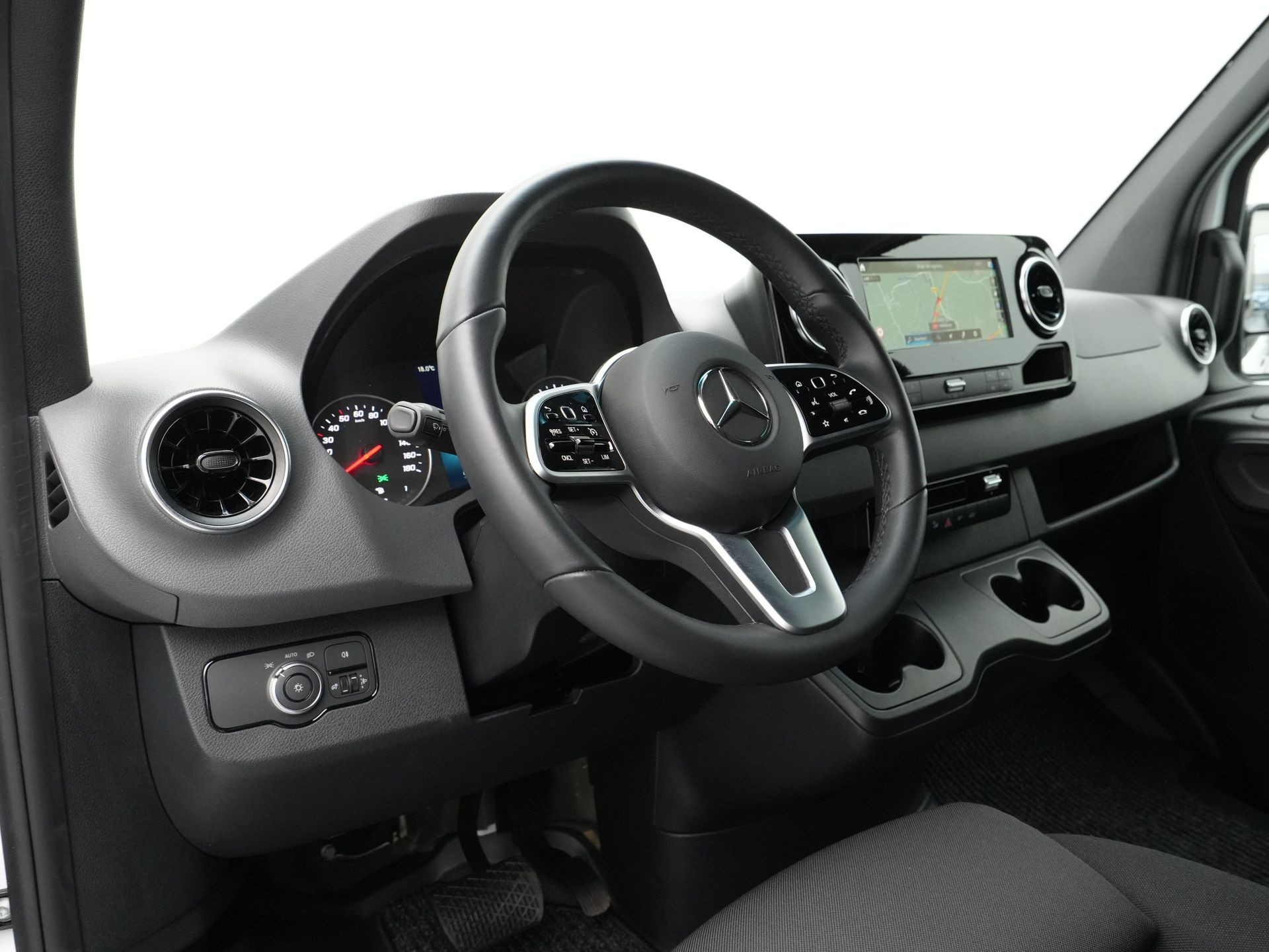 Mercedes-Benz - Sprinter 319CDI L2H2 DC - 2024