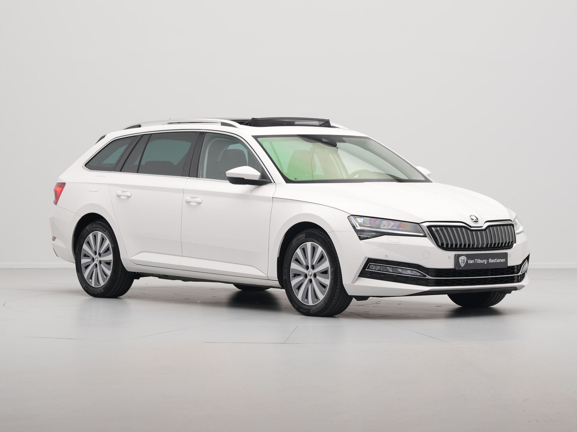 Škoda - Superb Combi 1.4 TSI iV 218pk Style - 2021