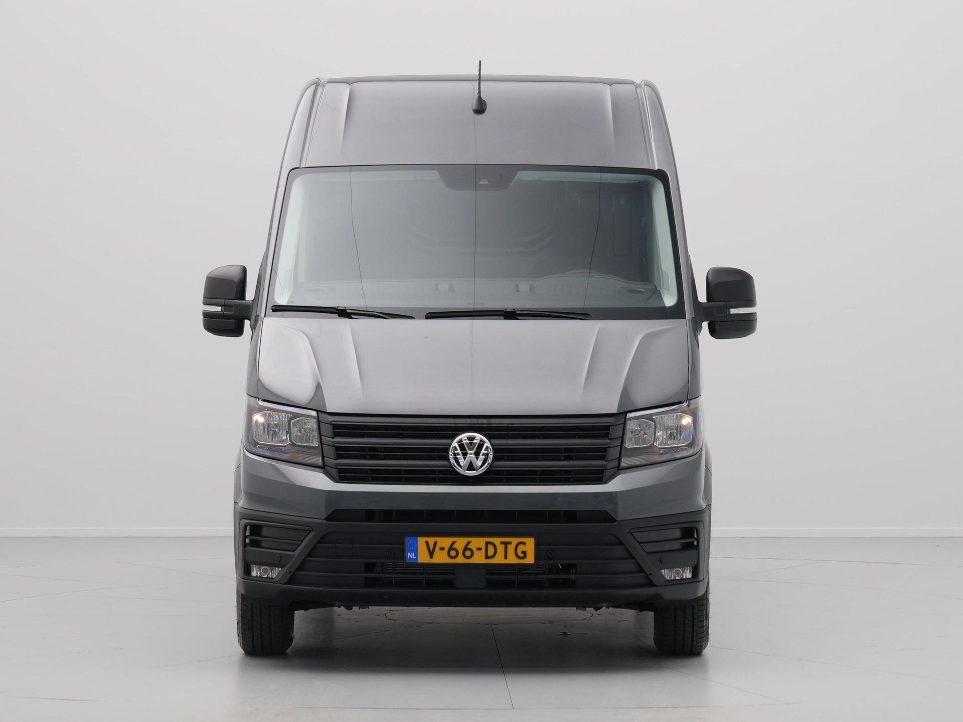Volkswagen - Crafter 30 2.0 TDI 140pk DSG L3H3 Highline - 2024