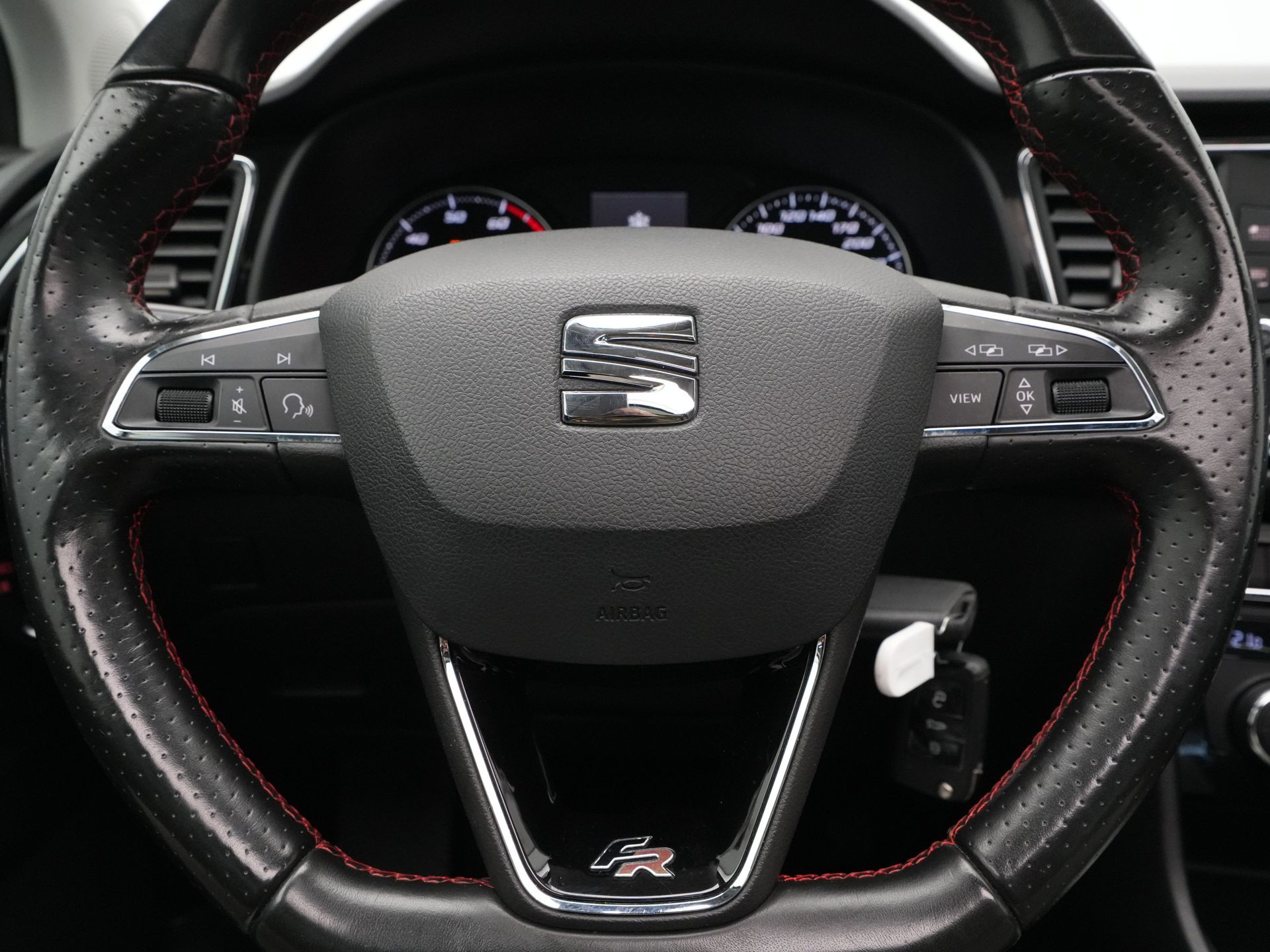 SEAT - León ST 1.5 TSI 150pk DSG FR Business Intense - 2019
