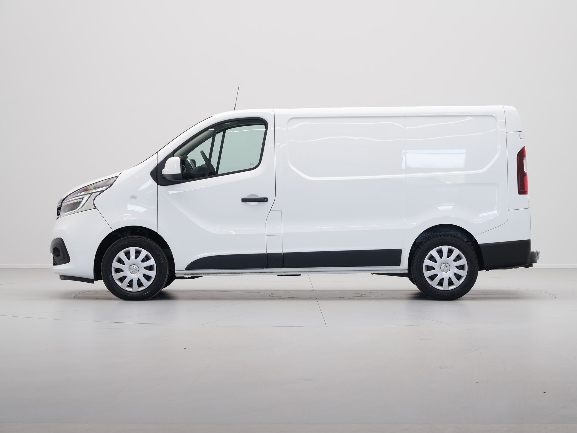 Renault - Trafic 2.0 dCi 120 T27 L1H1 Work Edition - 2021
