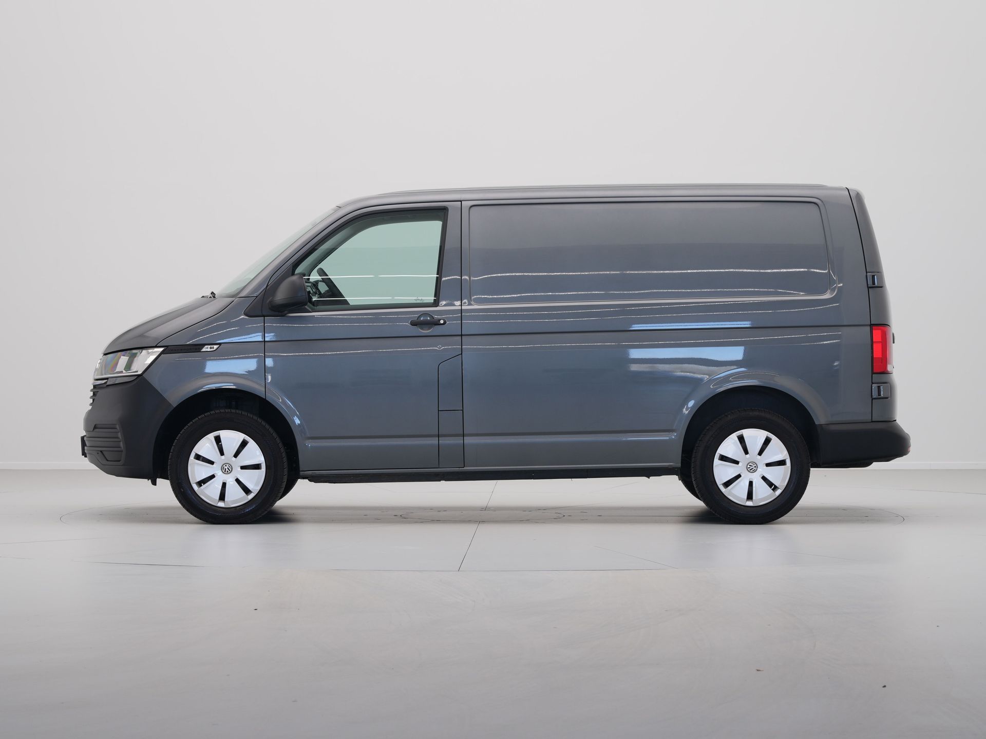 Volkswagen - Transporter 2.0 TDI 110pk L1H1 - 2024