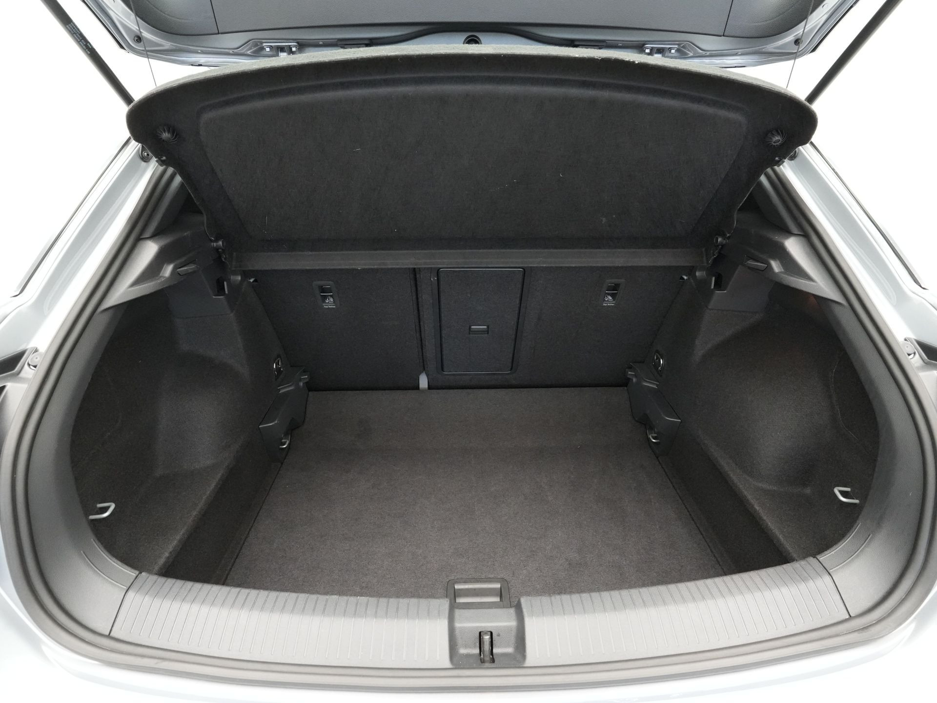Volkswagen - T-Roc 1.5 TSI 150pk DSG R-Line - 2024