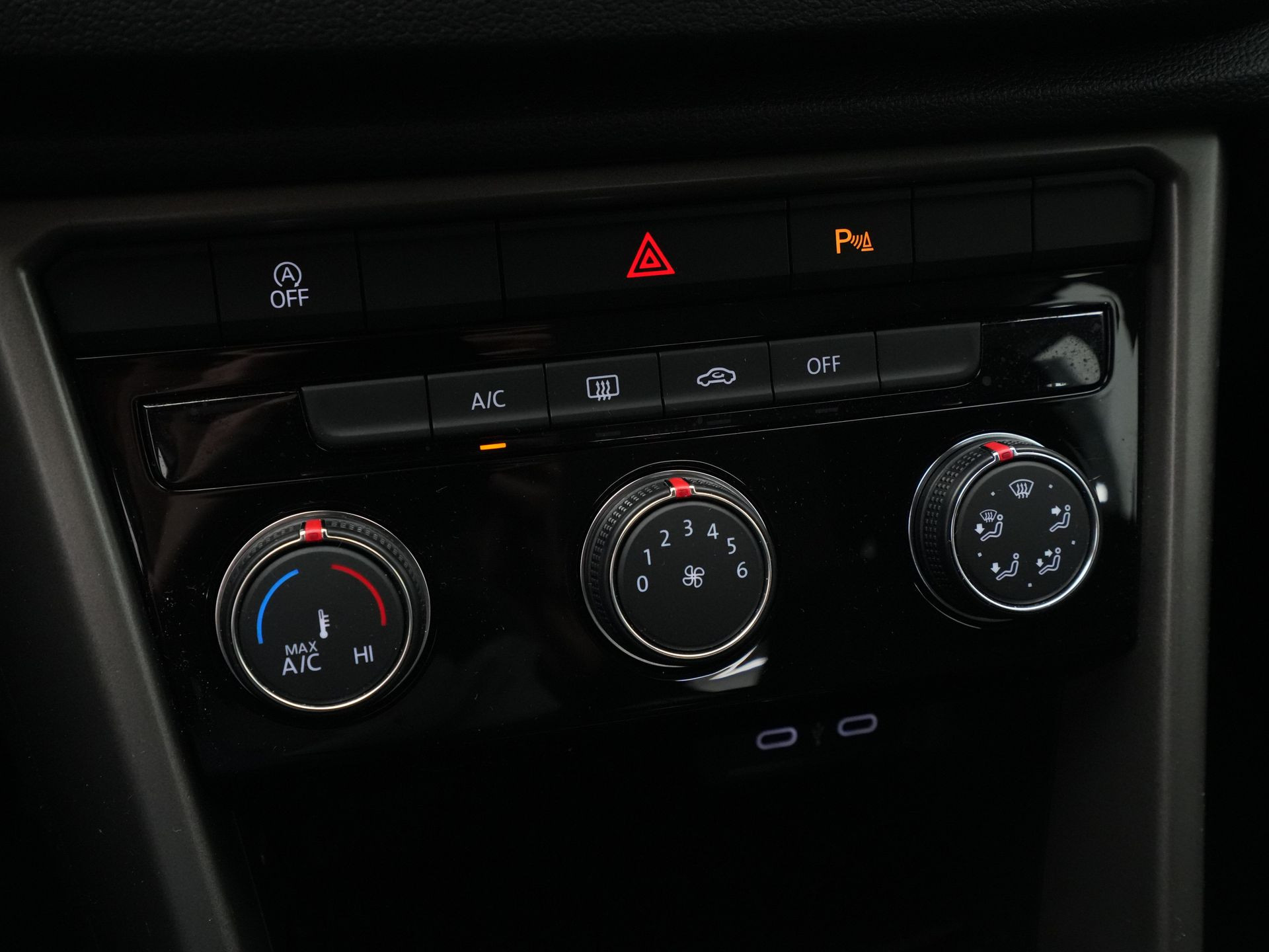Volkswagen - T-Roc 1.0 TSI Style - 2021