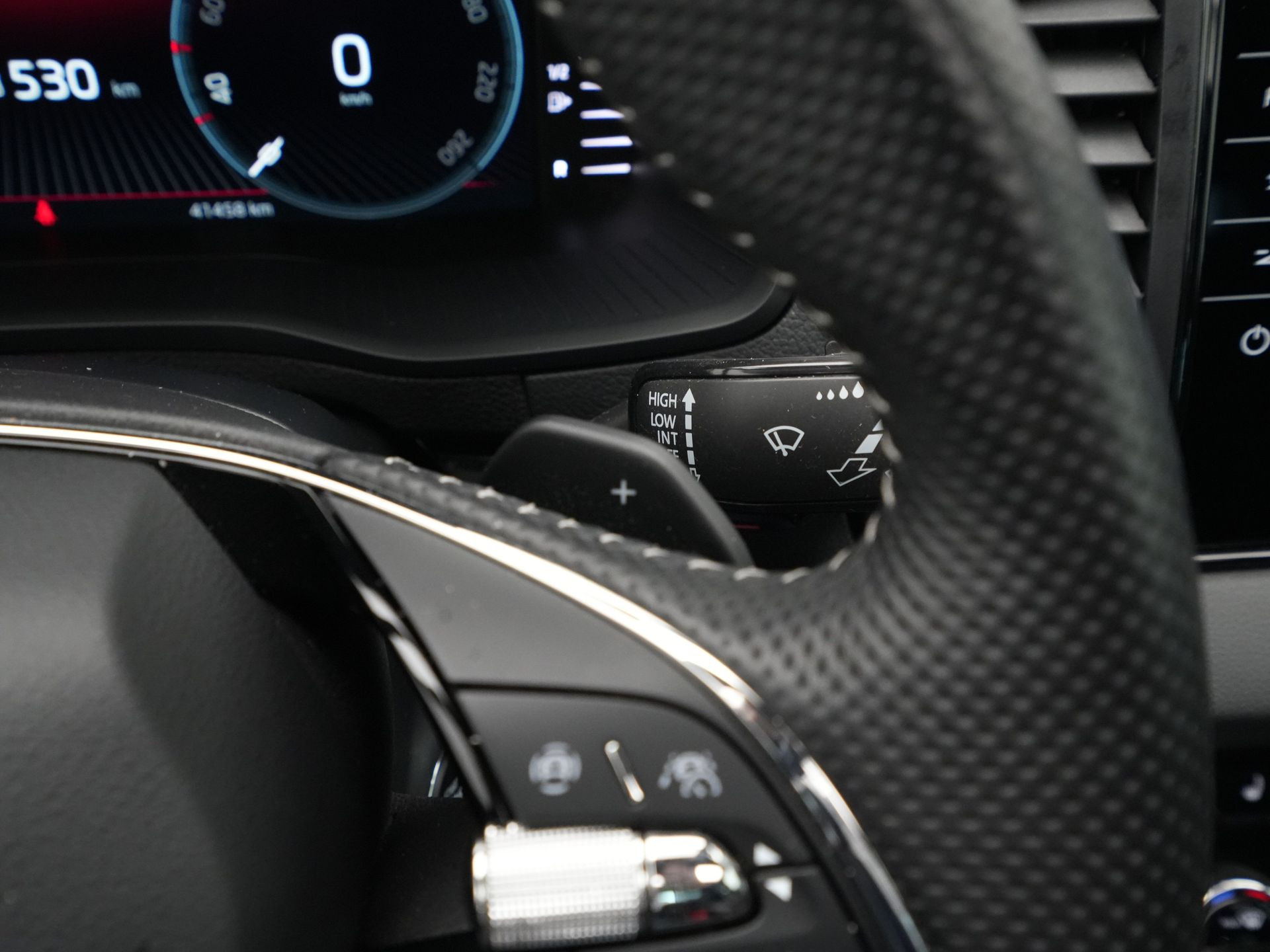 Škoda - Karoq 1.5 TSI ACT Sportline Business - 2023