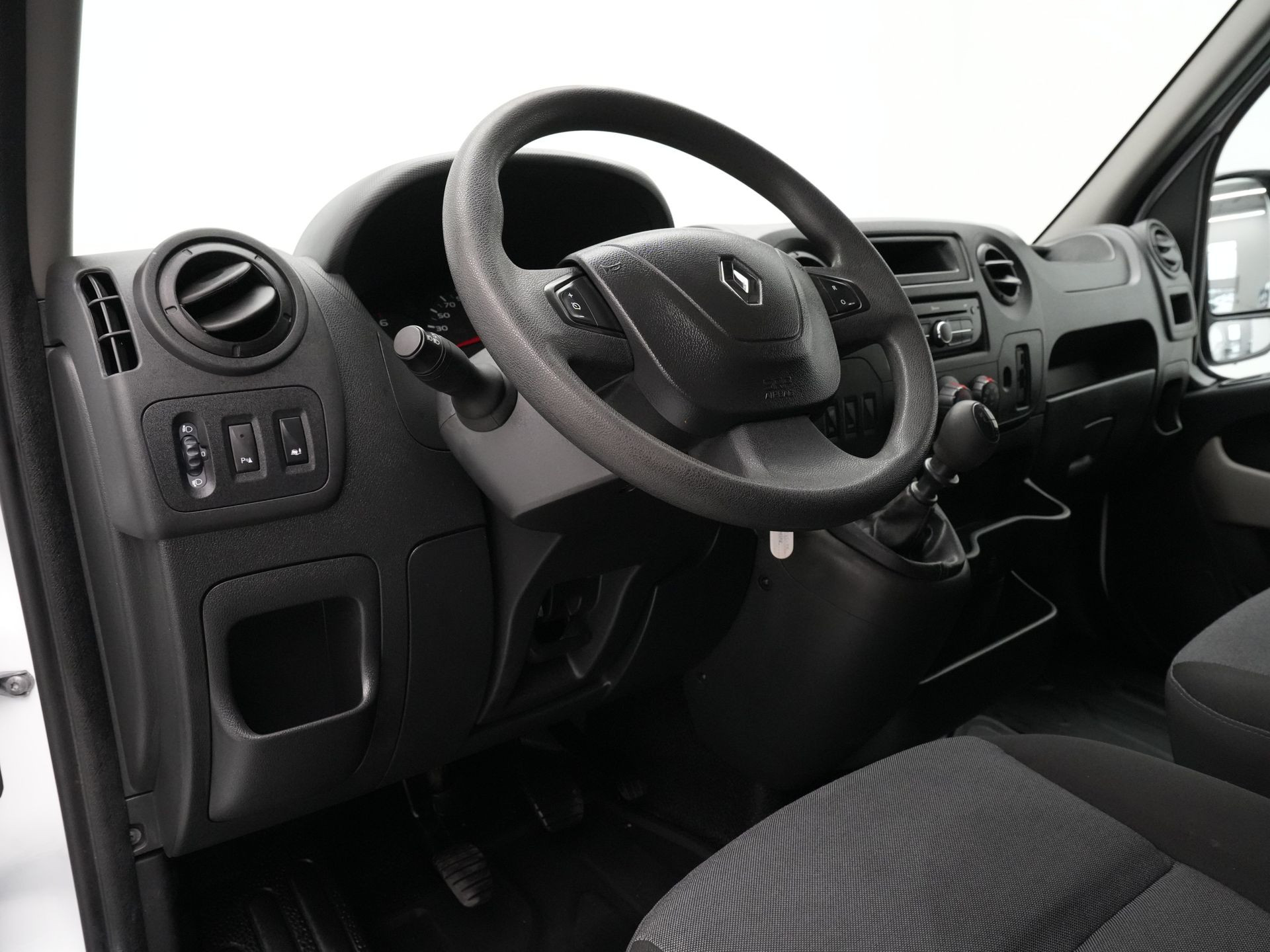 Renault - Master T35 2.3 dCi L2H2 - 2018