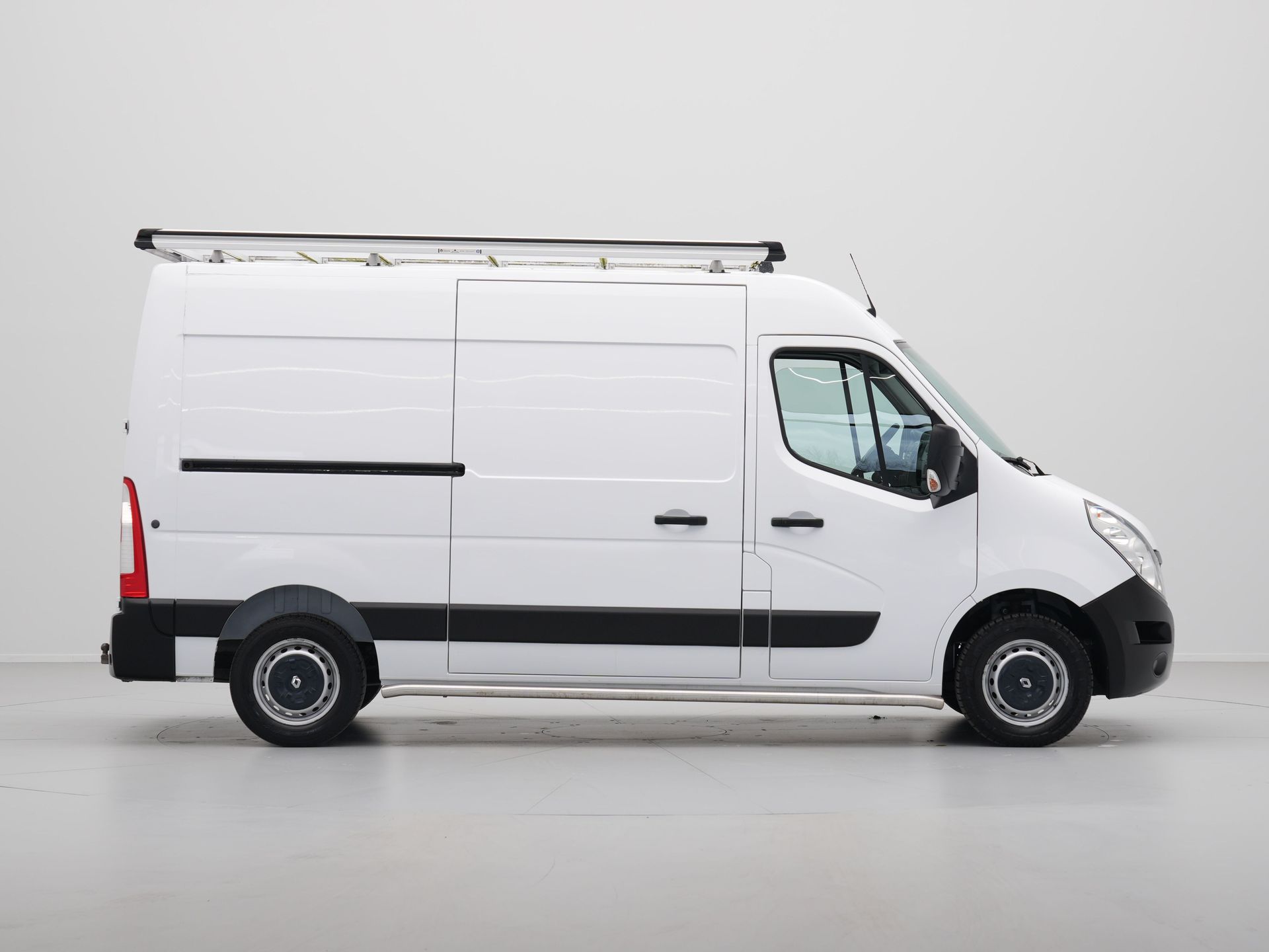 Renault - Master T35 2.3 dCi L2H2 - 2018