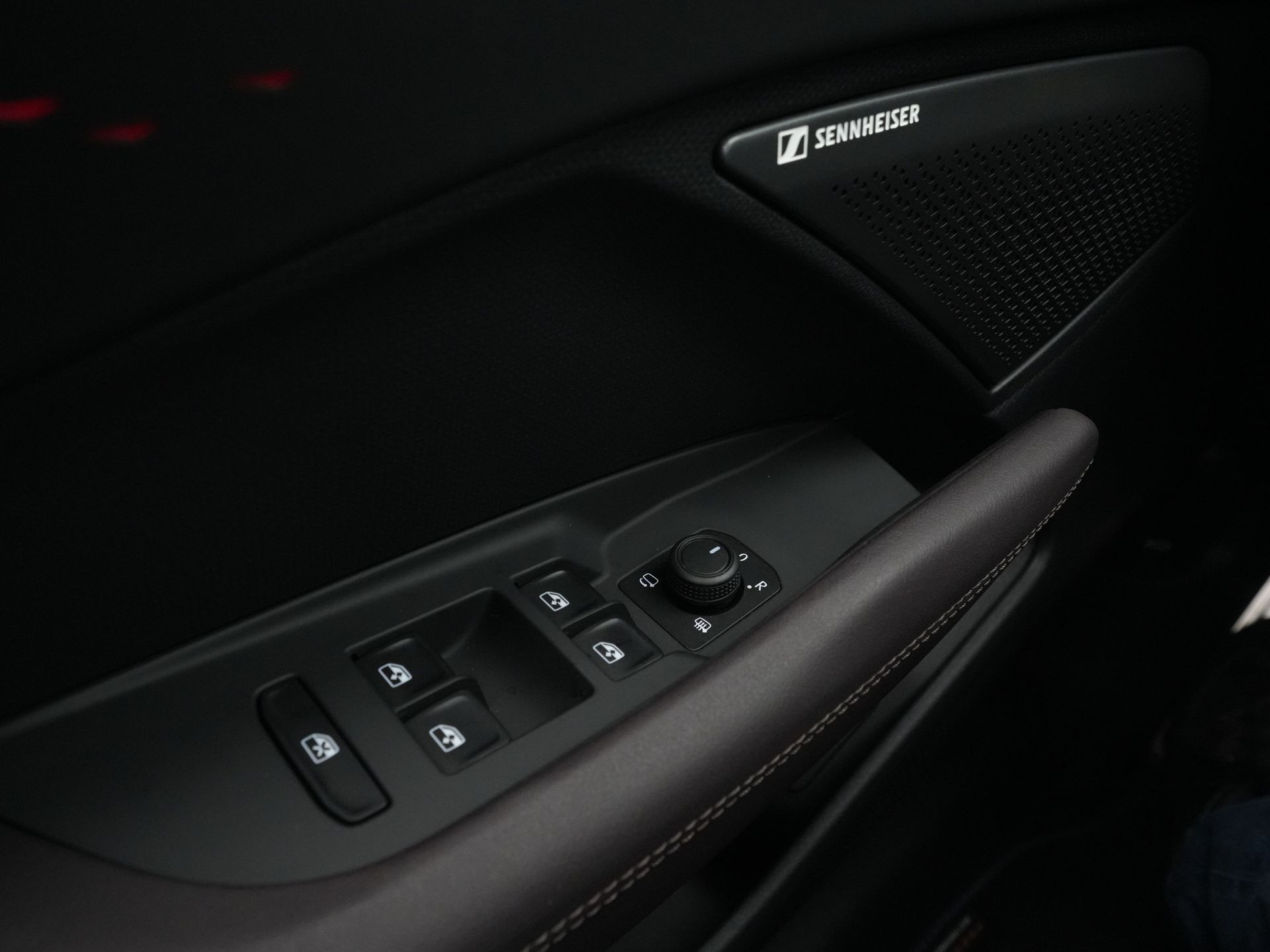 CUPRA - Terramar 1.5 TSI 272pk e-Hybrid VZ Performance - 2025
