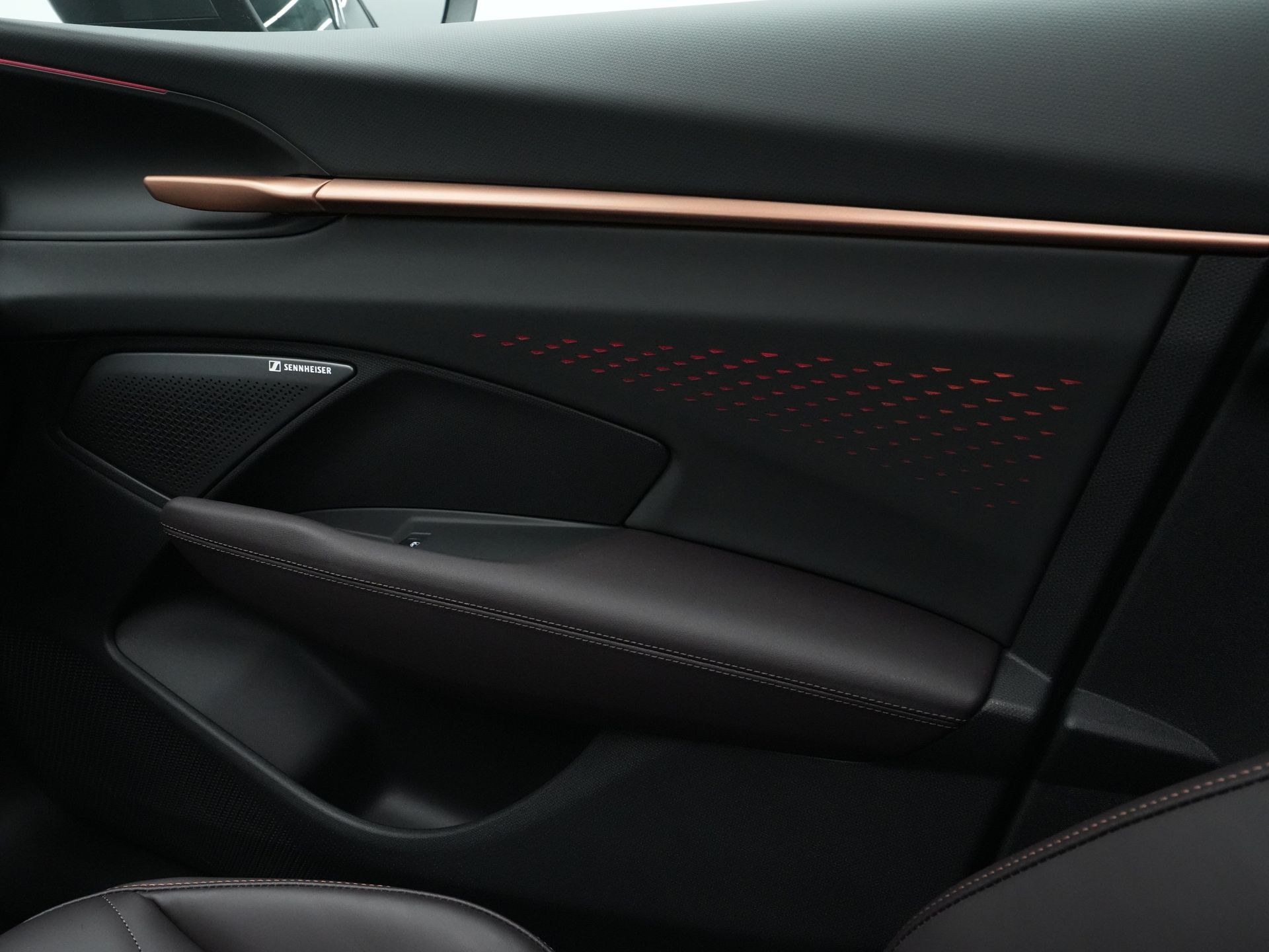 CUPRA - Terramar 1.5 TSI 272pk e-Hybrid VZ Performance - 2025