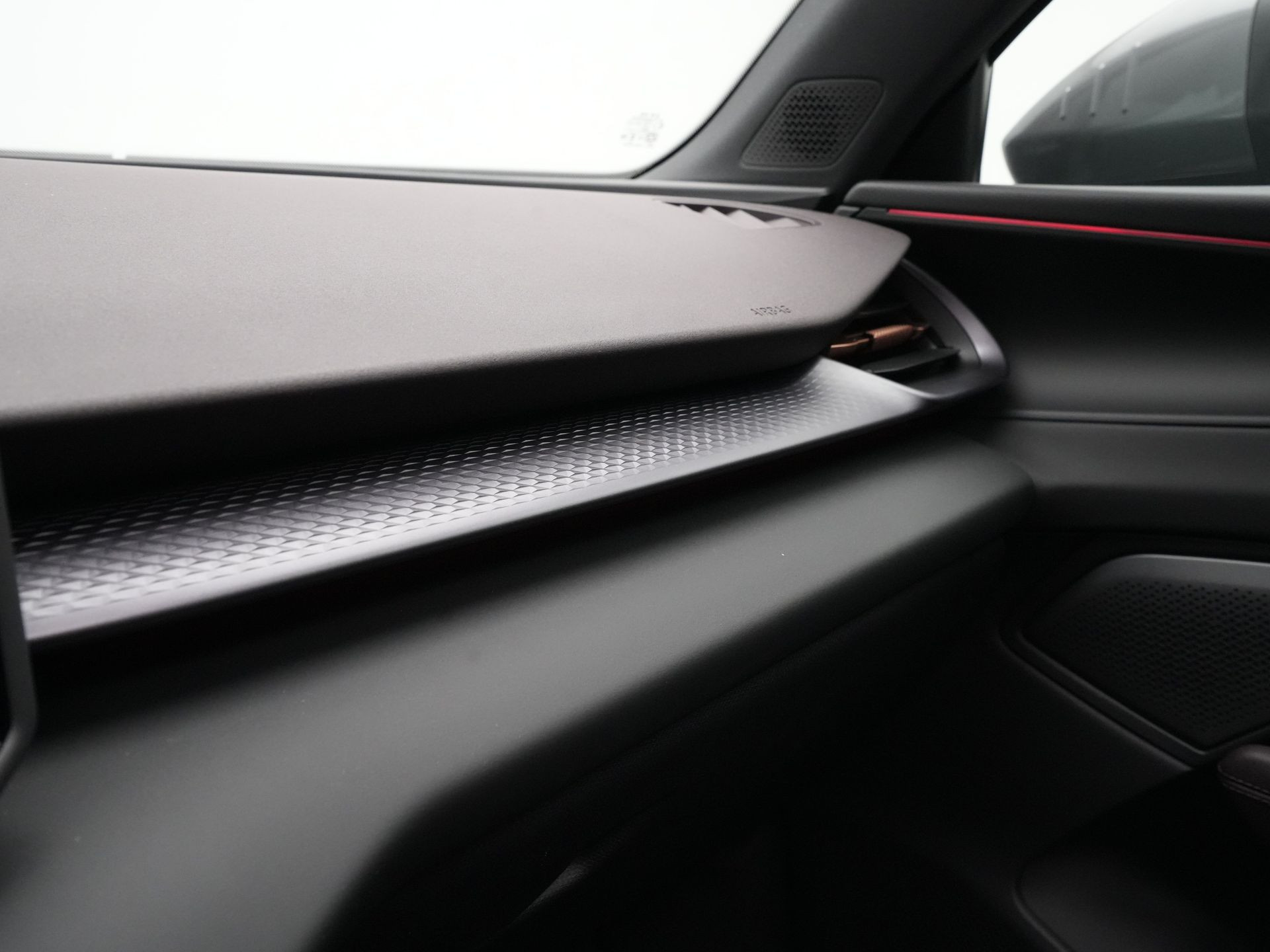 CUPRA - Terramar 1.5 TSI 272pk e-Hybrid VZ Performance - 2025