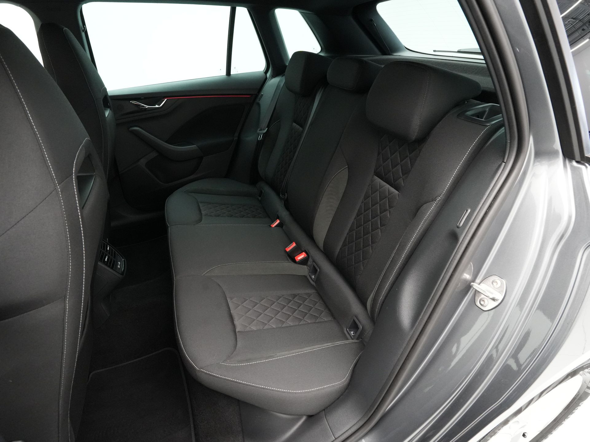 Škoda - Kamiq 1.0 TSI Sport Business - 2024