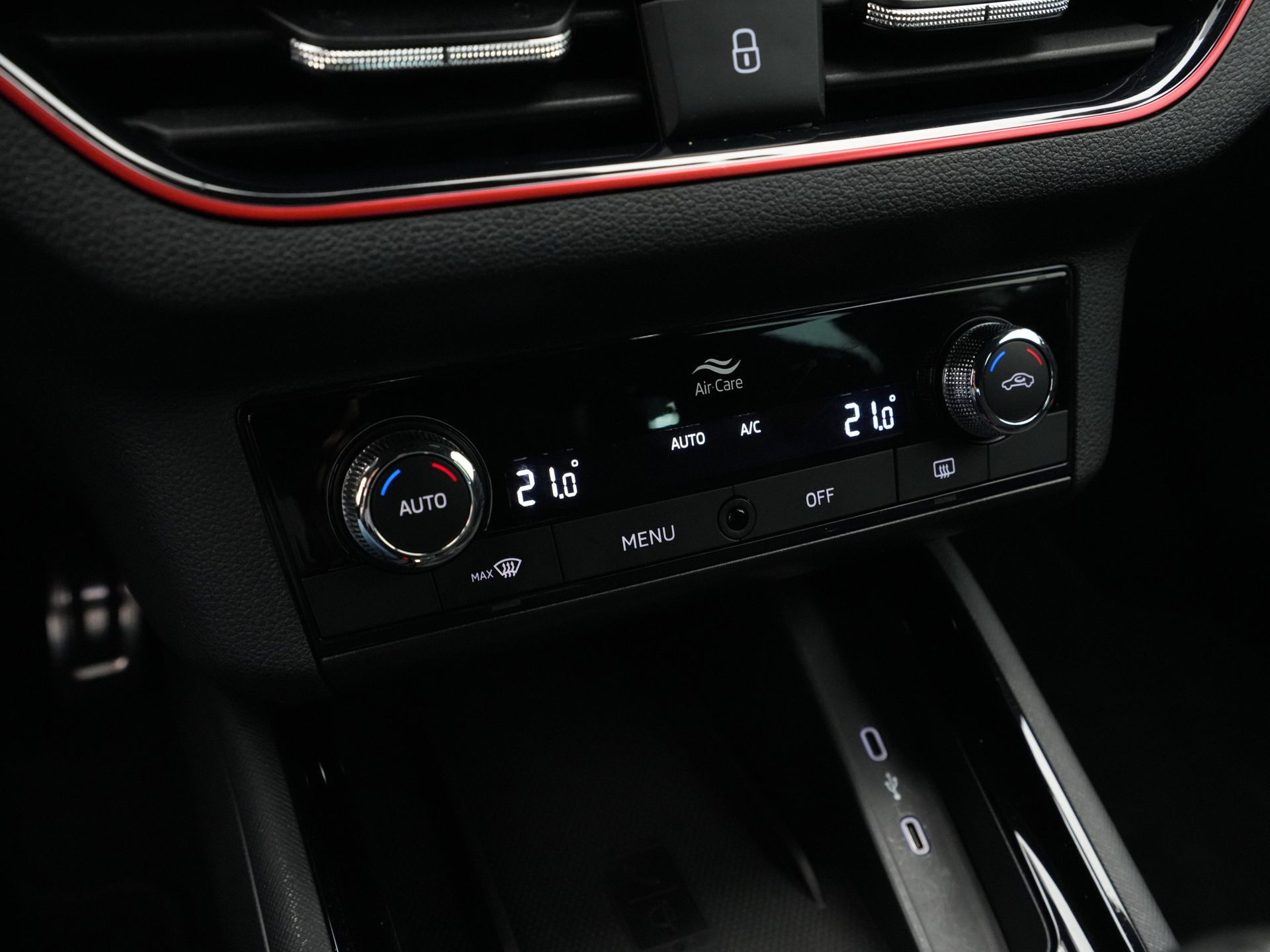 Škoda - Kamiq 1.0 TSI Sport Business - 2024