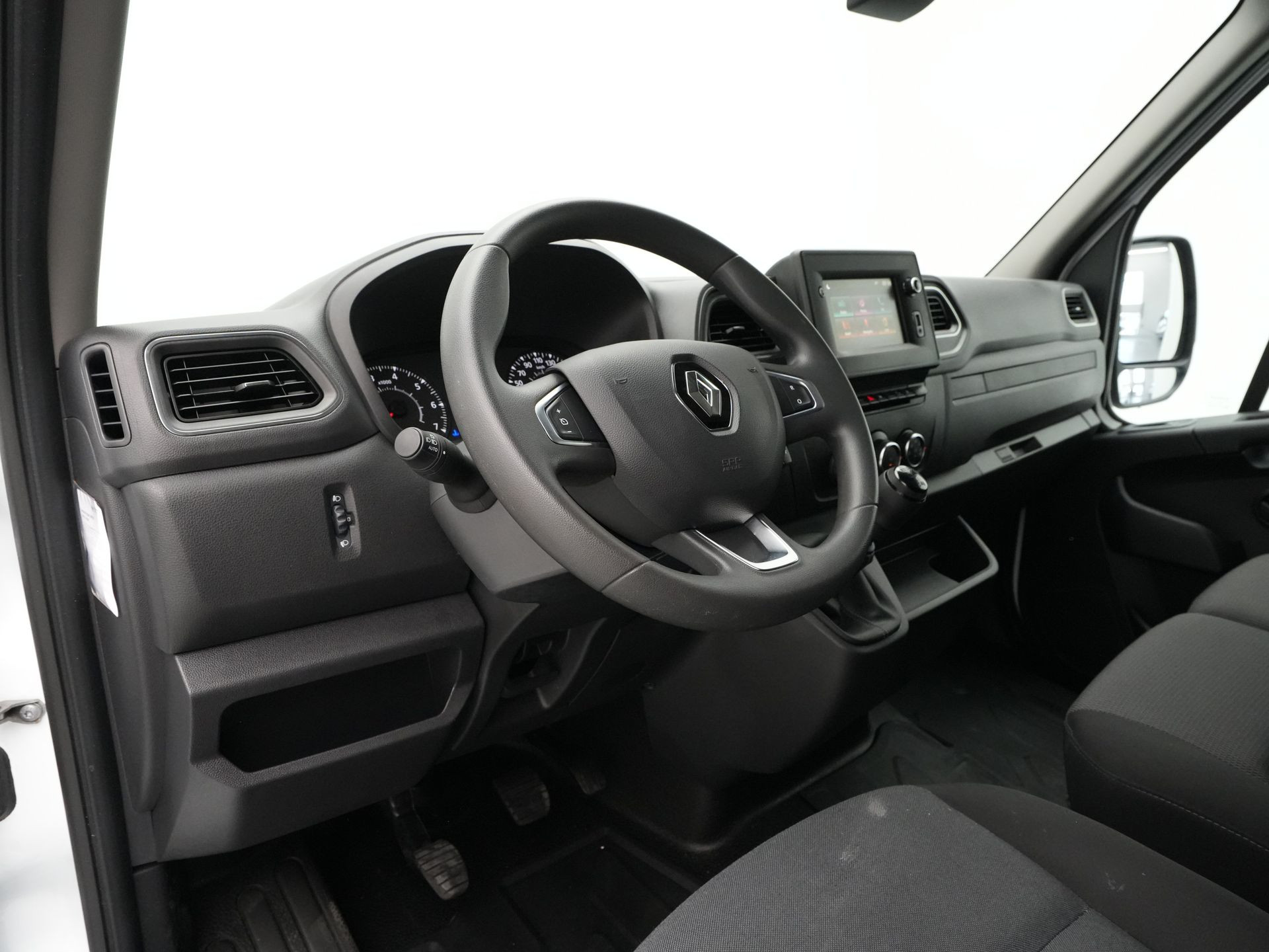 Renault - Master T35 2.3 dCi 135 L2H2 Work Edition - 2023