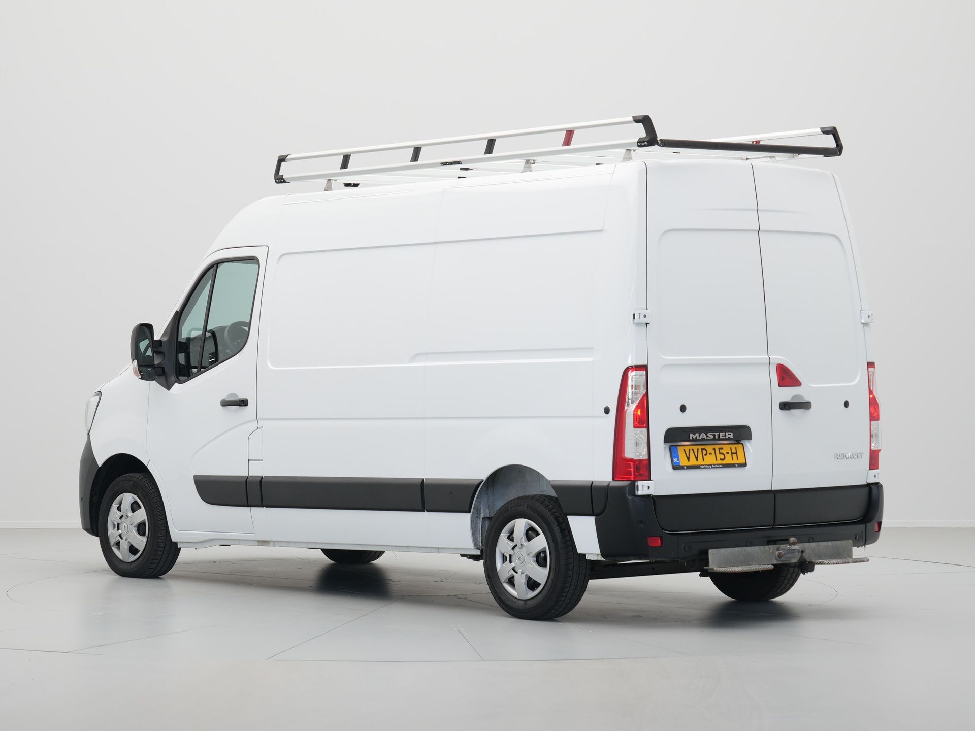 Renault - Master T35 2.3 dCi 135 L2H2 Work Edition - 2023