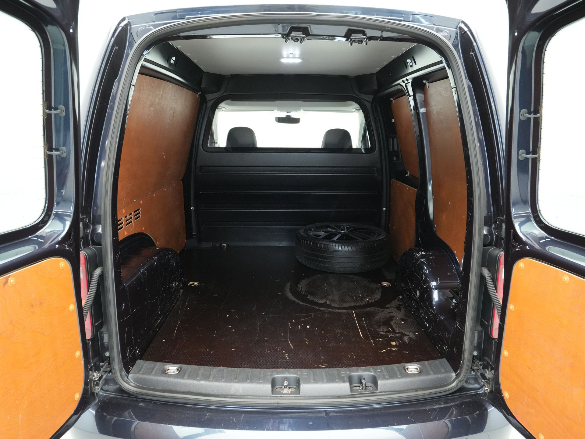 Volkswagen - Caddy 2.0 TDI L1H1 BMT Highline C-Edition - 2020