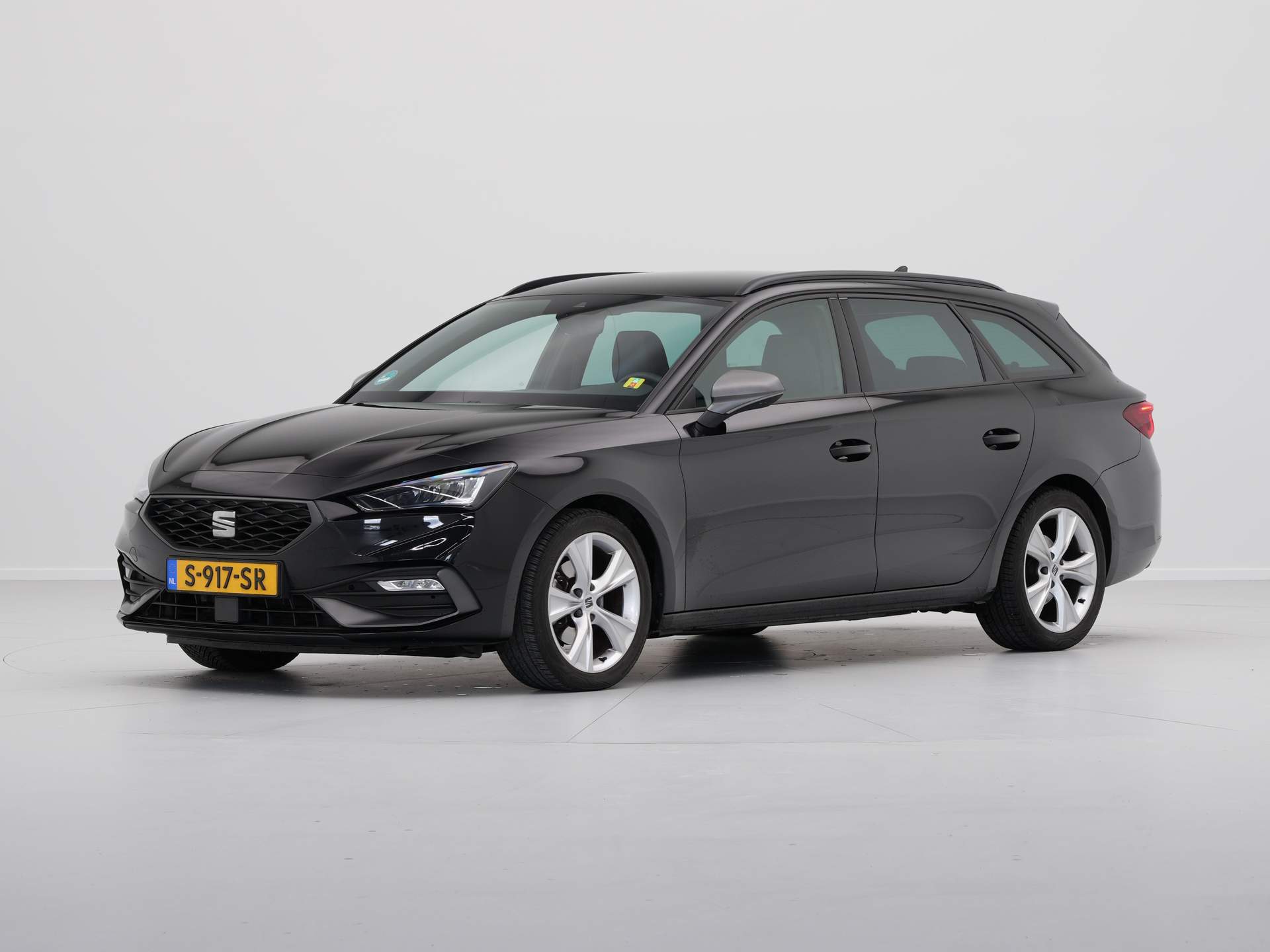 SEAT - Leon Sportstourer 1.0 TSI 110pk FR - 2023