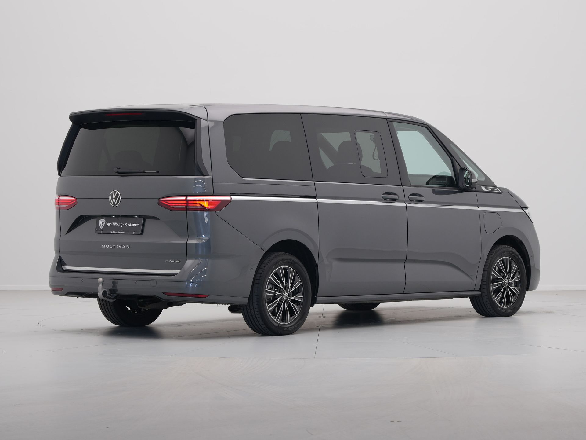 Volkswagen - Multivan 1.4 TSI PHEV Long Style 7P. - 2024