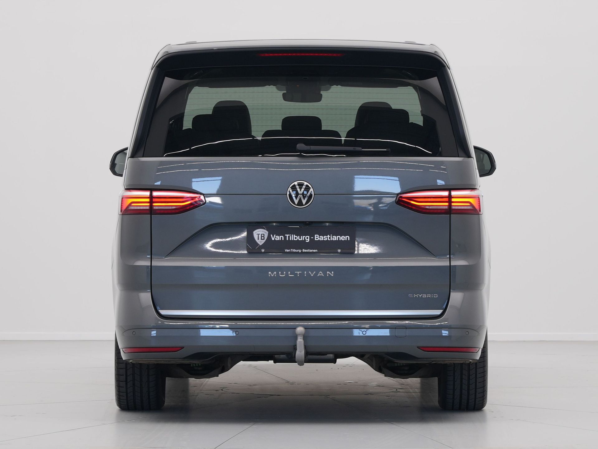 Volkswagen - Multivan 1.4 TSI PHEV Long Style 7P. - 2024