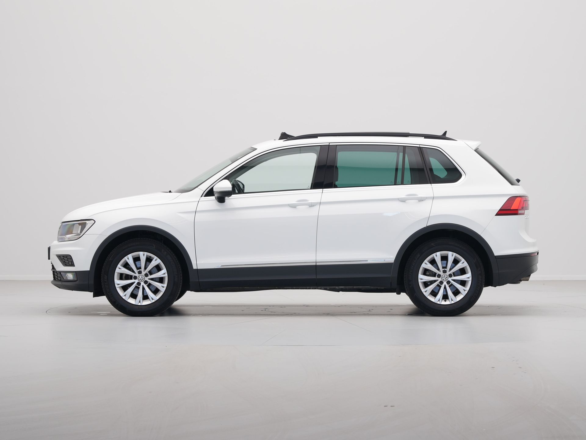 Volkswagen - Tiguan 1.5 TSI 130pk Comfortline - 2019