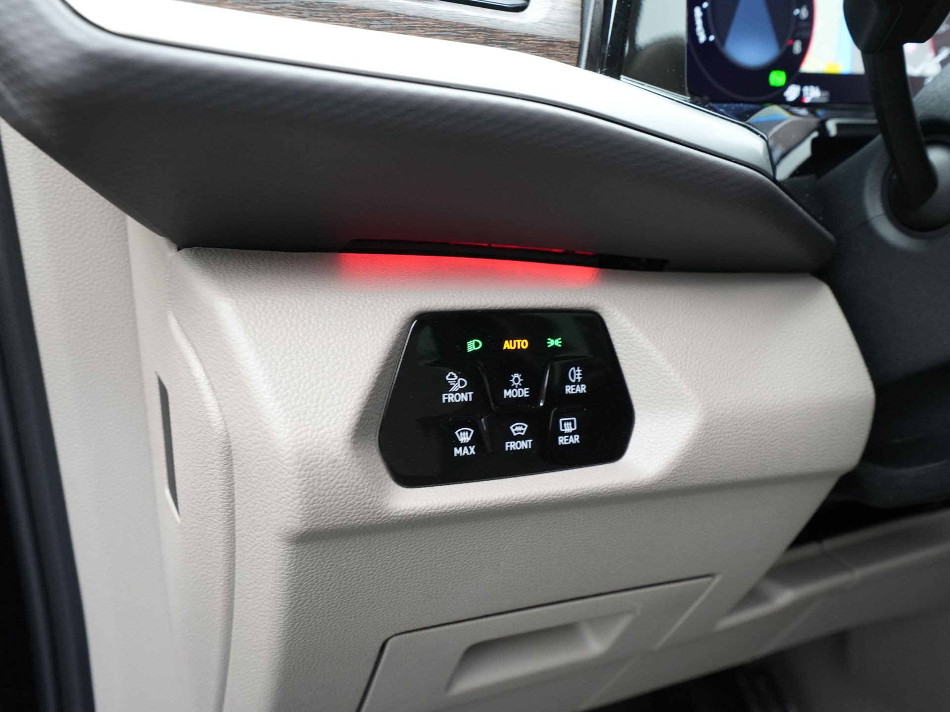 Volkswagen - Multivan 1.4 eHybrid 204pk L2H1 Style DSG - 2024
