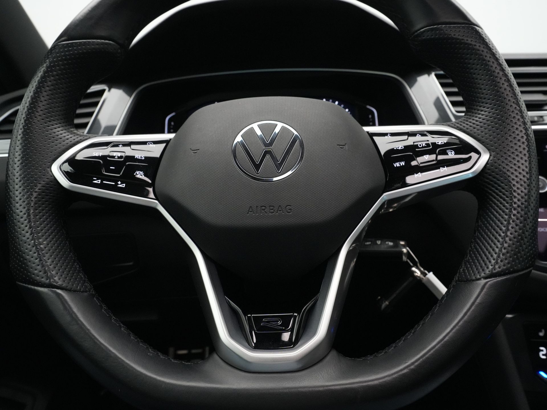 Volkswagen - Tiguan 1.4 TSI eHybrid DSG 245pk R-Line Business+ - 2021