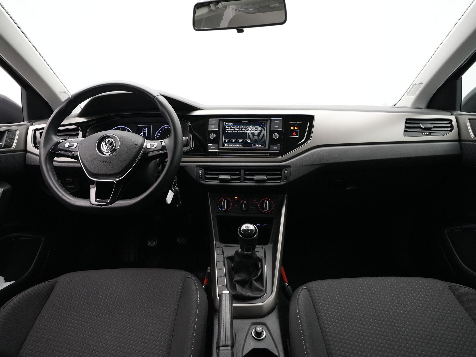 Volkswagen - Polo 1.0 MPI Comfortline - 2020