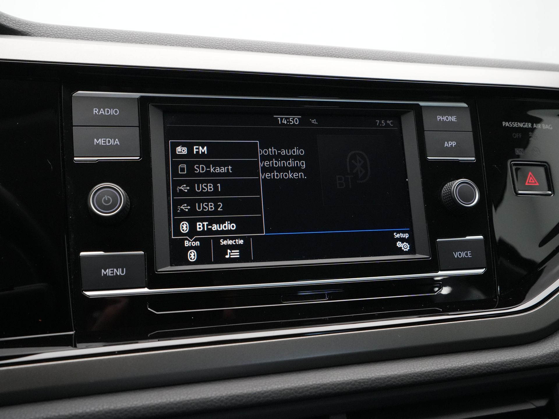Volkswagen - Polo 1.0 MPI Comfortline - 2020
