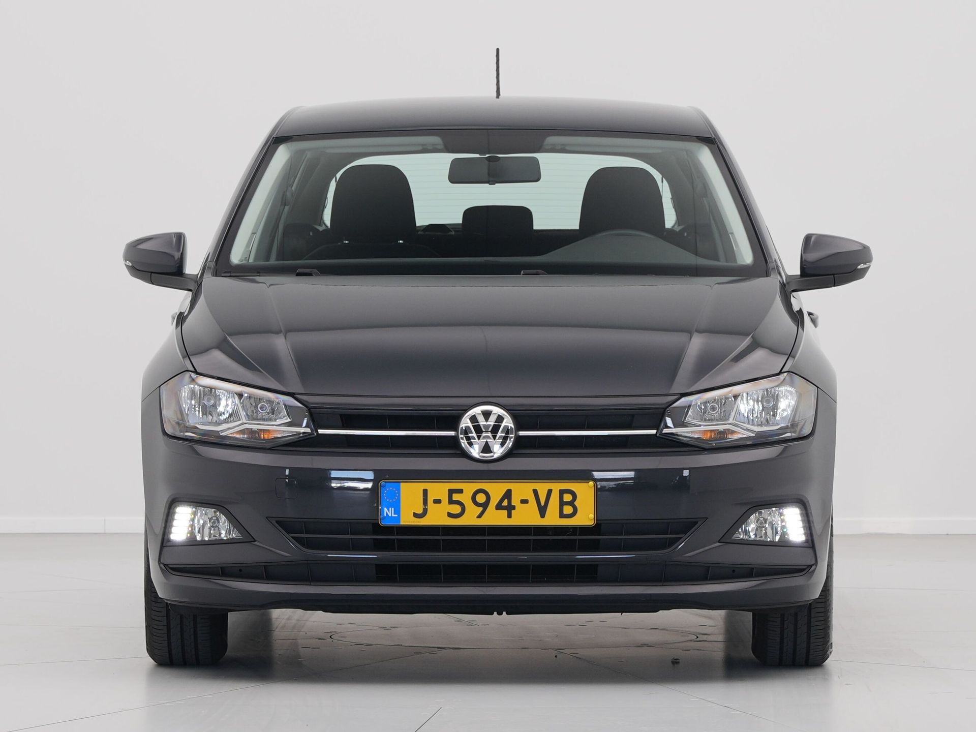 Volkswagen - Polo 1.0 MPI Comfortline - 2020