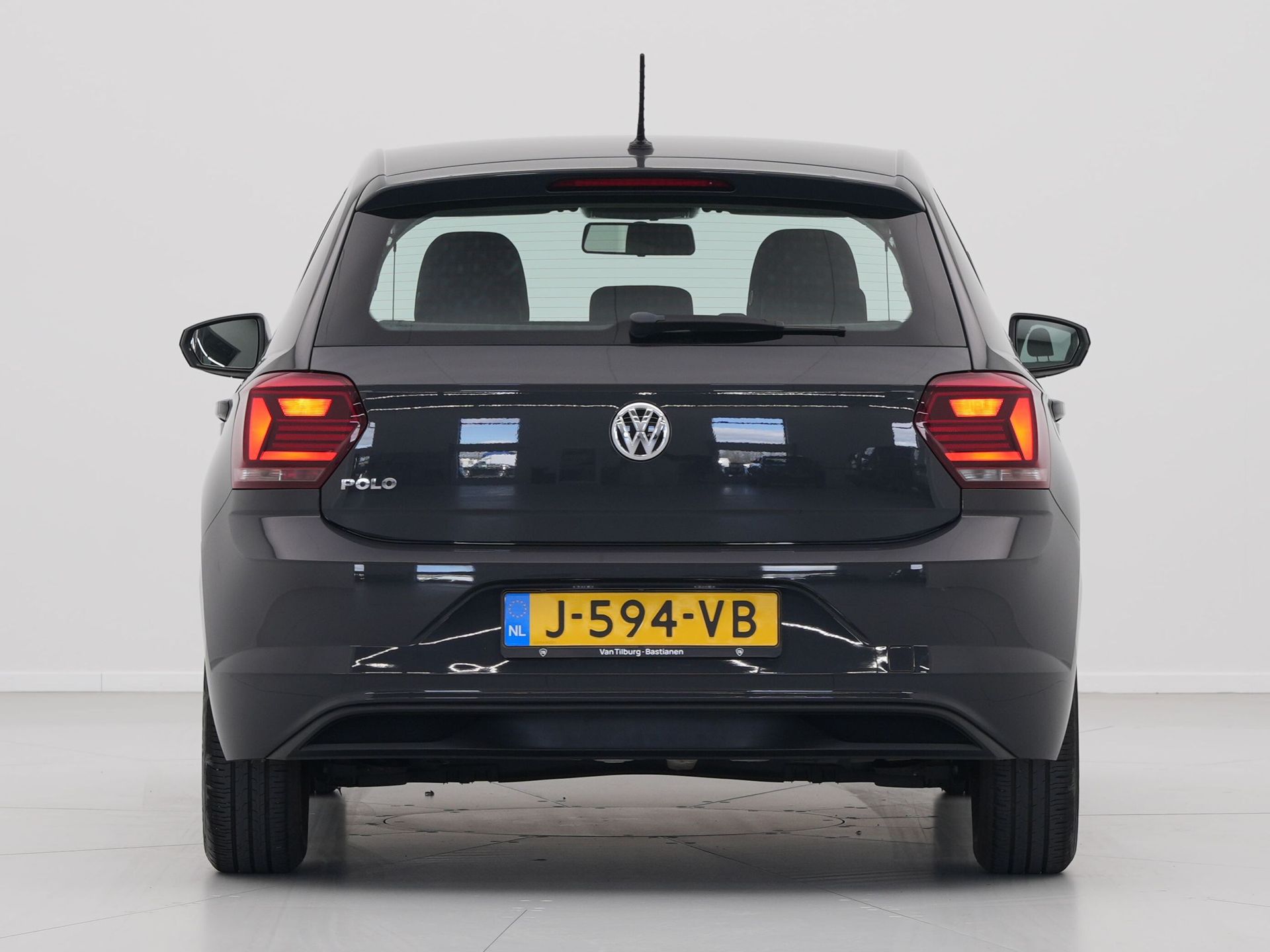 Volkswagen - Polo 1.0 MPI Comfortline - 2020
