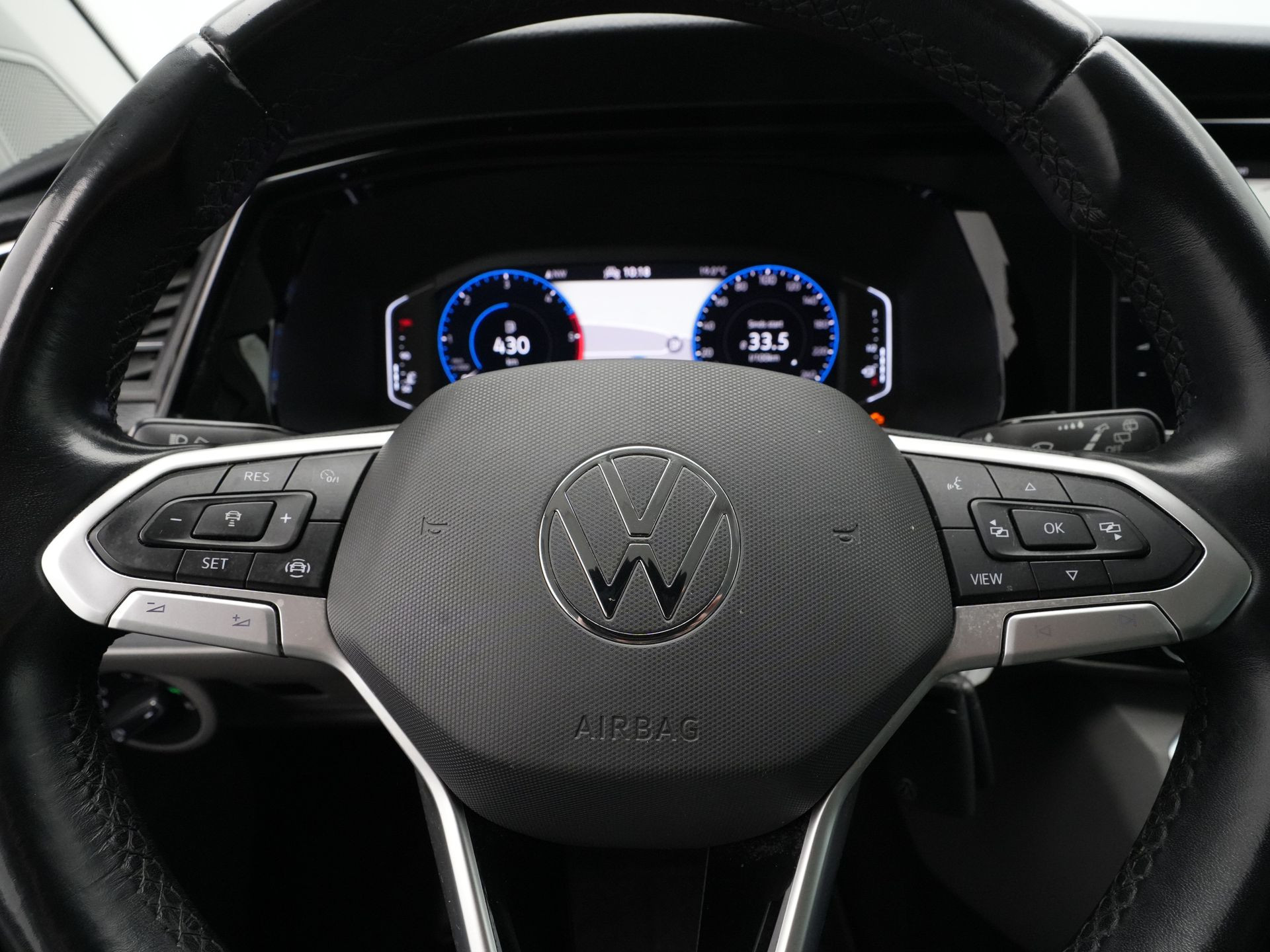 Volkswagen - Transporter 2.0 TDI 150pk DSG L2H1 30 DC - 2021