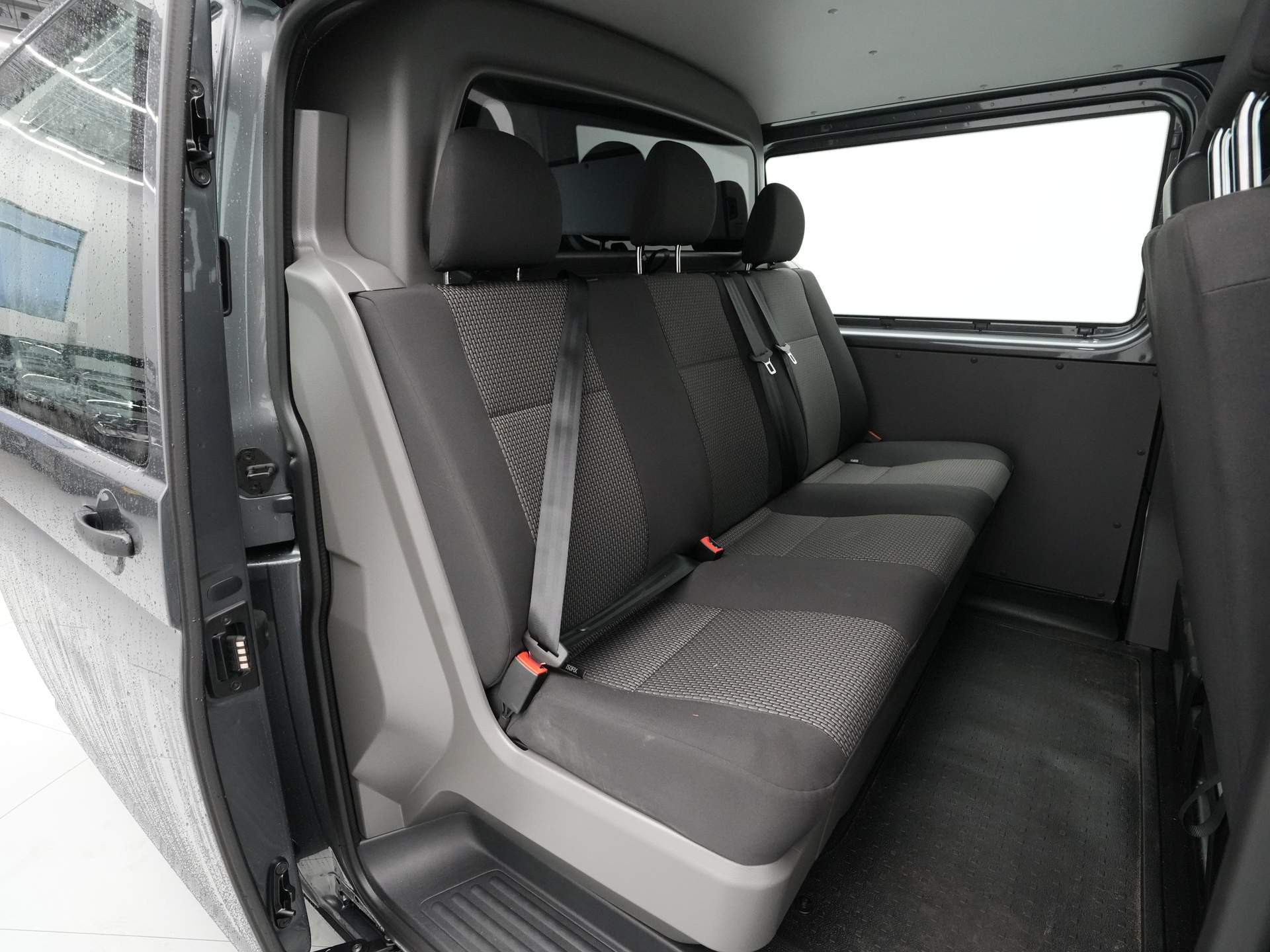 Volkswagen - Transporter 2.0 TDI L2H1 30 DC Comfortline - 2024